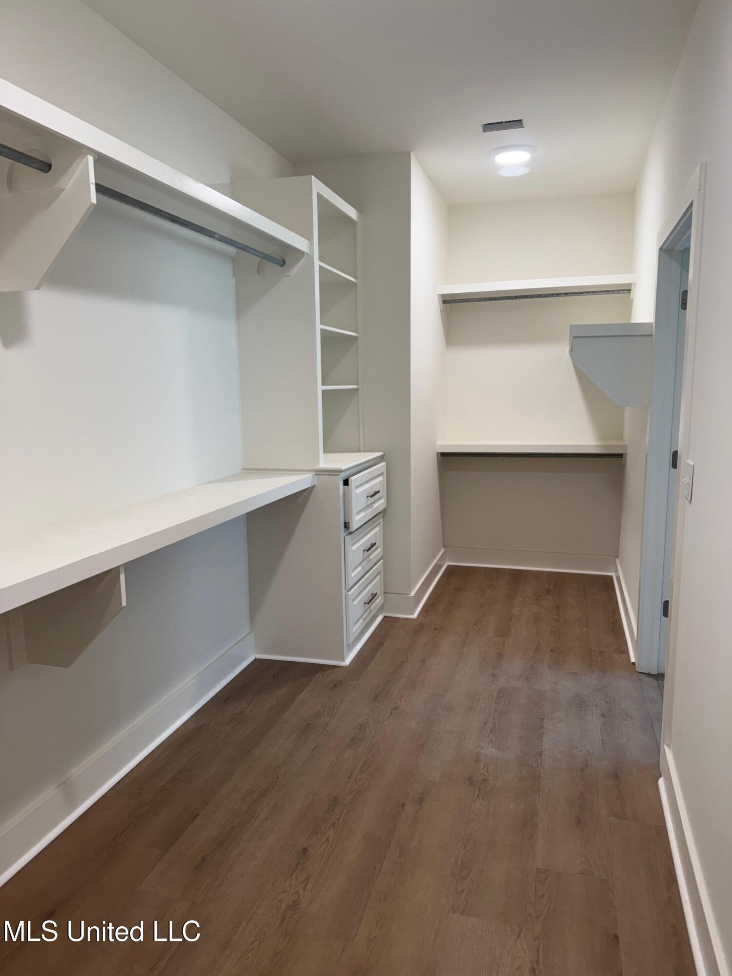 114 Grayson Way Property Photo 11