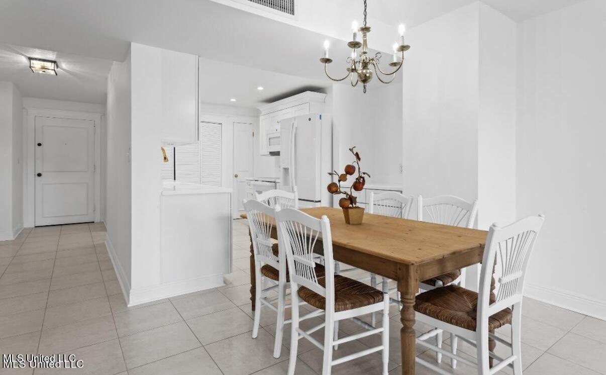 1130 Beach Boulevard Property Photo 13