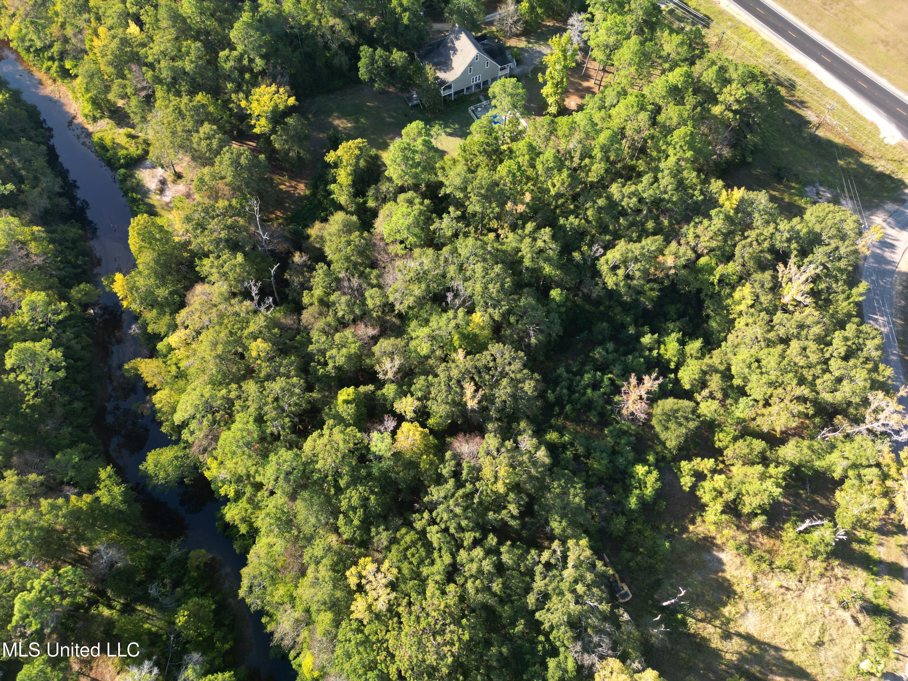 15320 Old Hwy 15 Property Photo 3