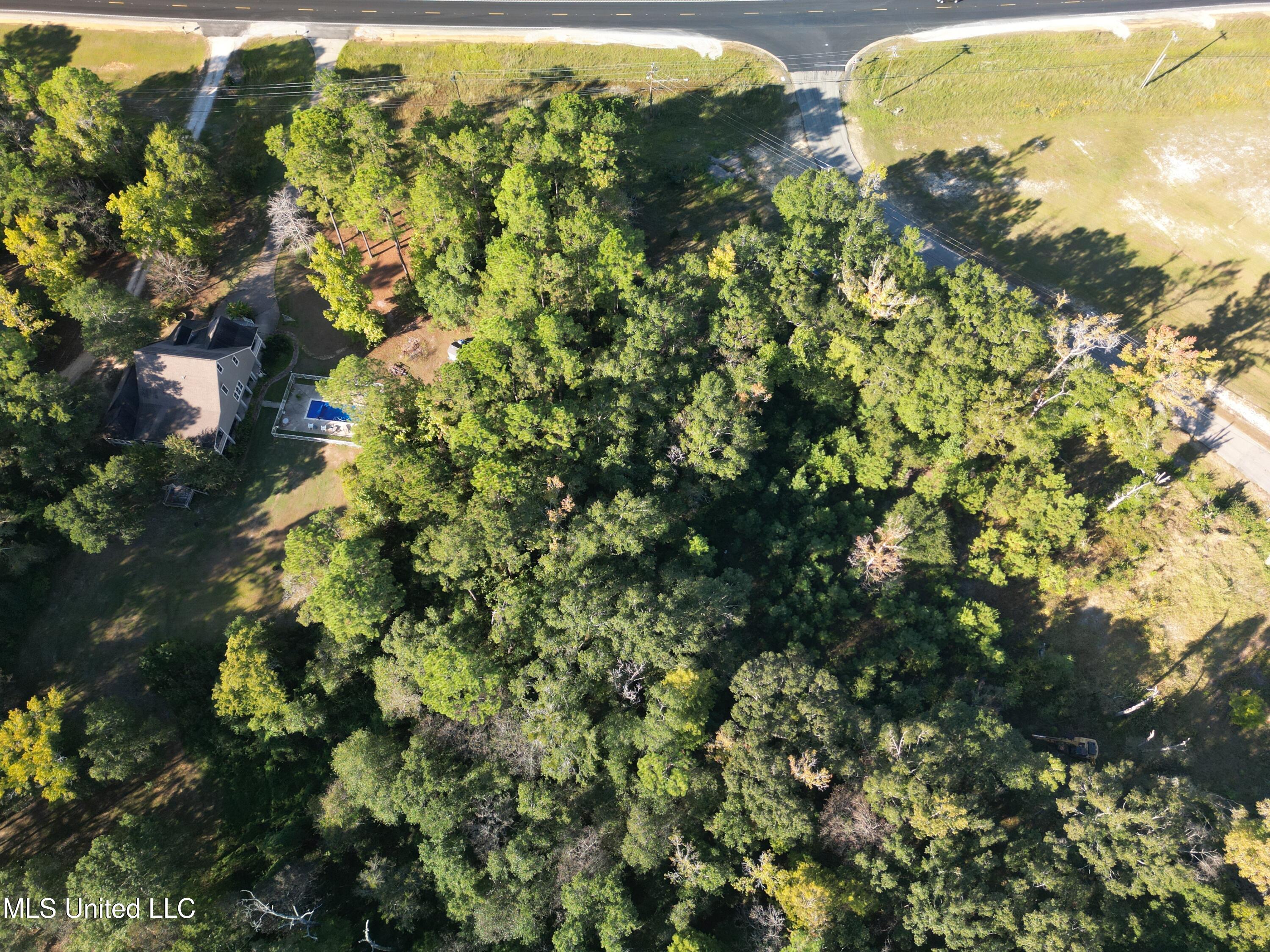 15320 Old Hwy 15 Property Photo 4
