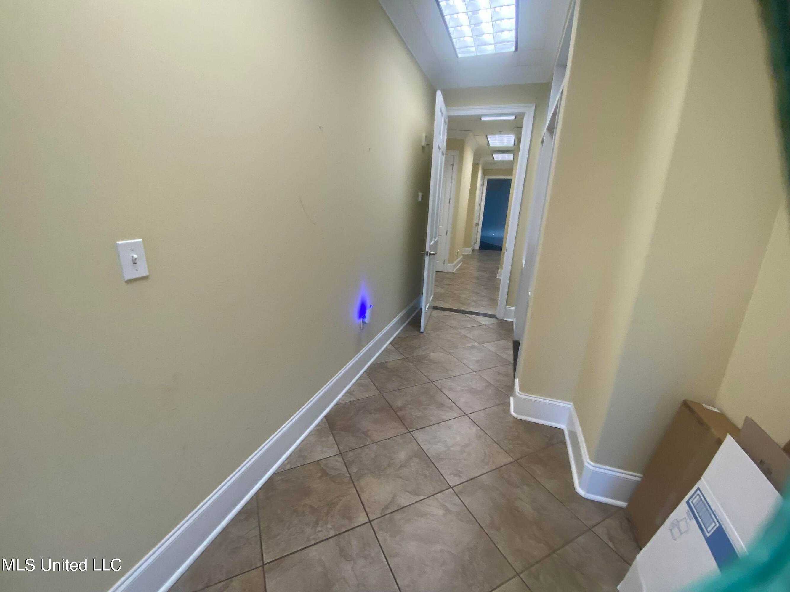 2228 Beach Drive Property Photo 3