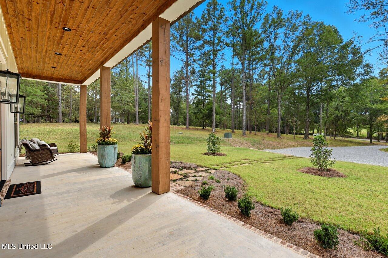 298 Highland Meadow Road Property Photo 8