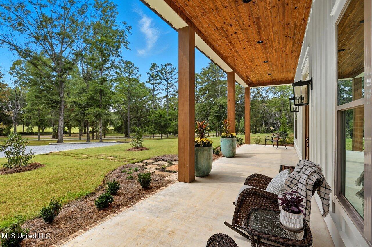 298 Highland Meadow Road Property Photo 9