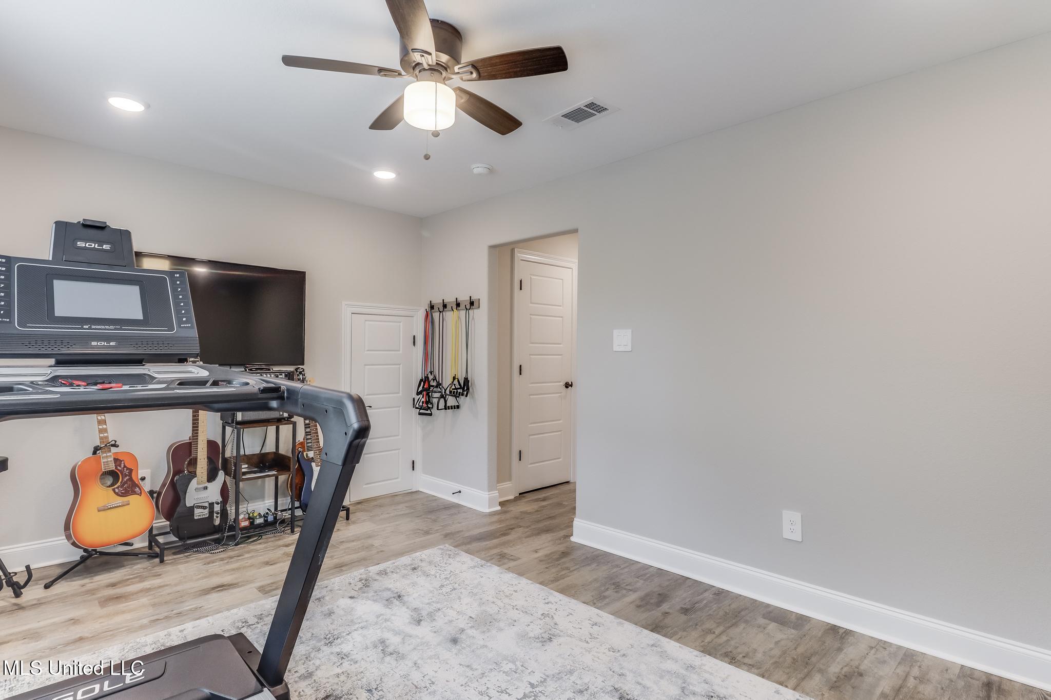 85010 Diamondhead Lakes Boulevard Property Photo 29