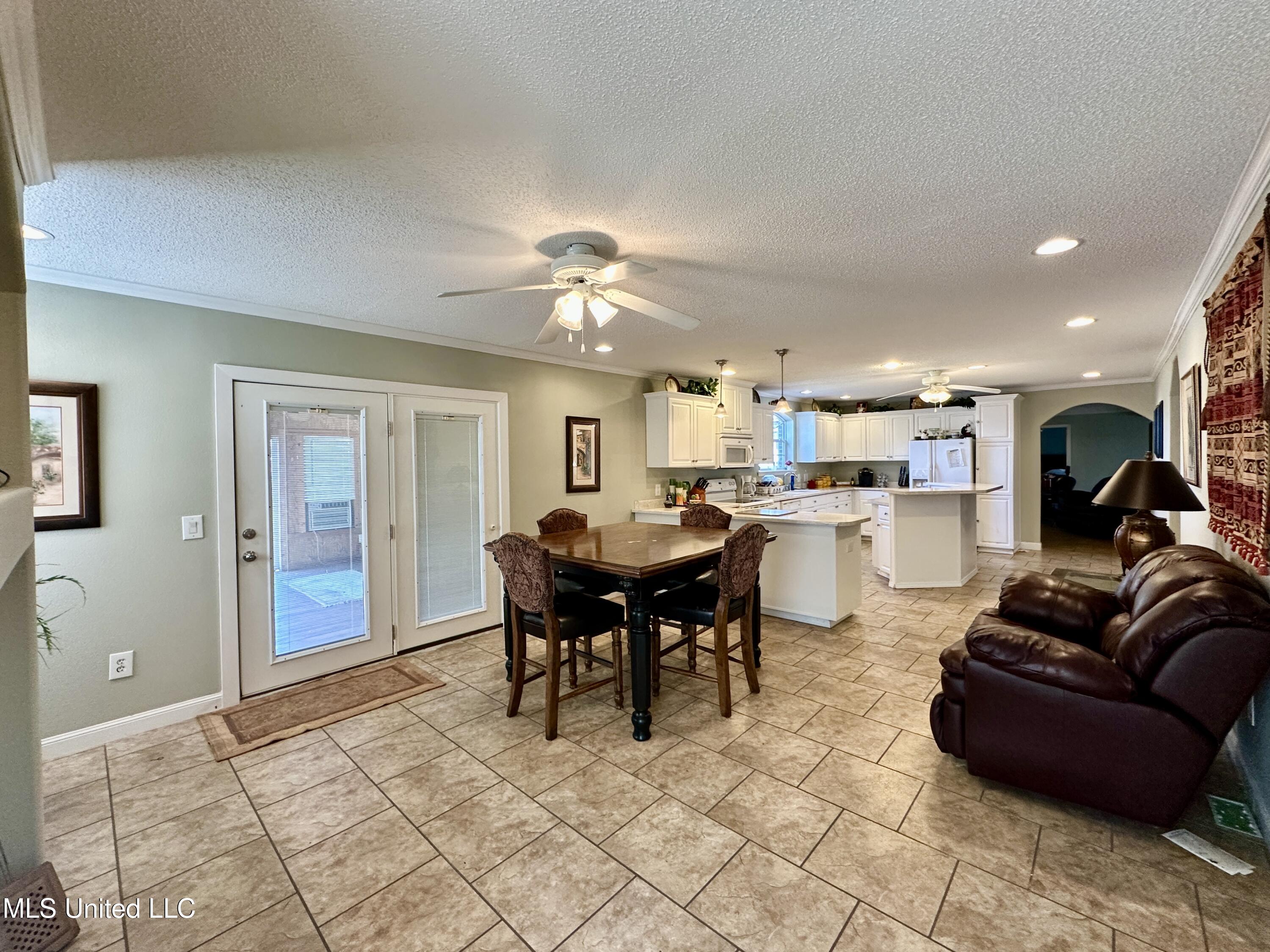 2138 Eagle Lake Shore Road Property Photo 17