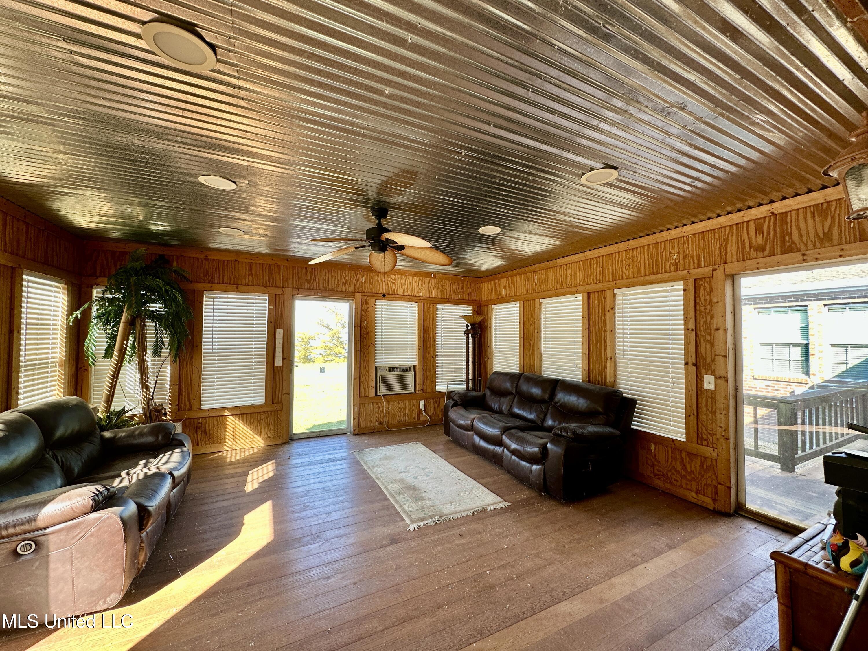 2138 Eagle Lake Shore Road Property Photo 28