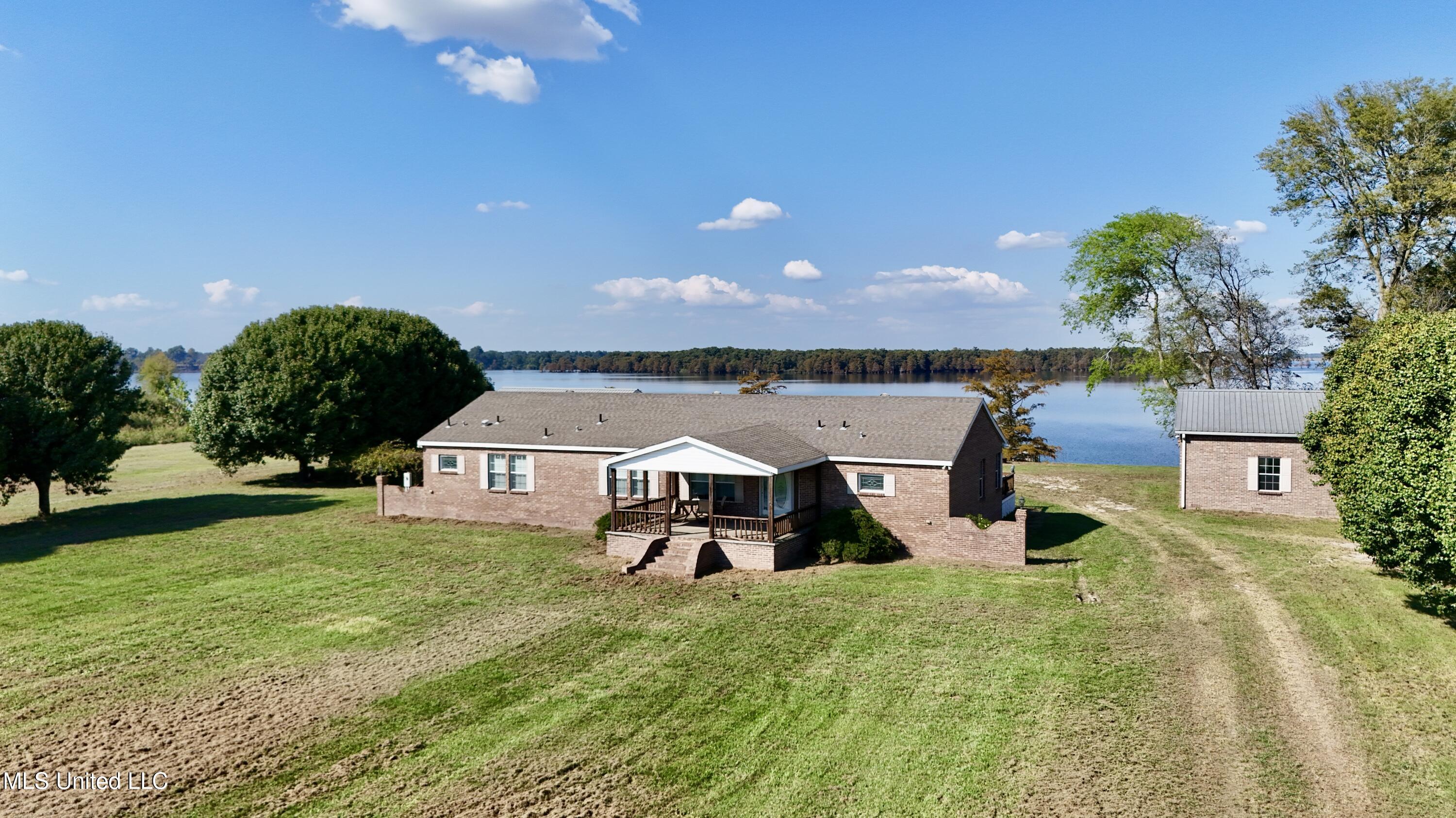 2138 Eagle Lake Shore Road Property Photo 39