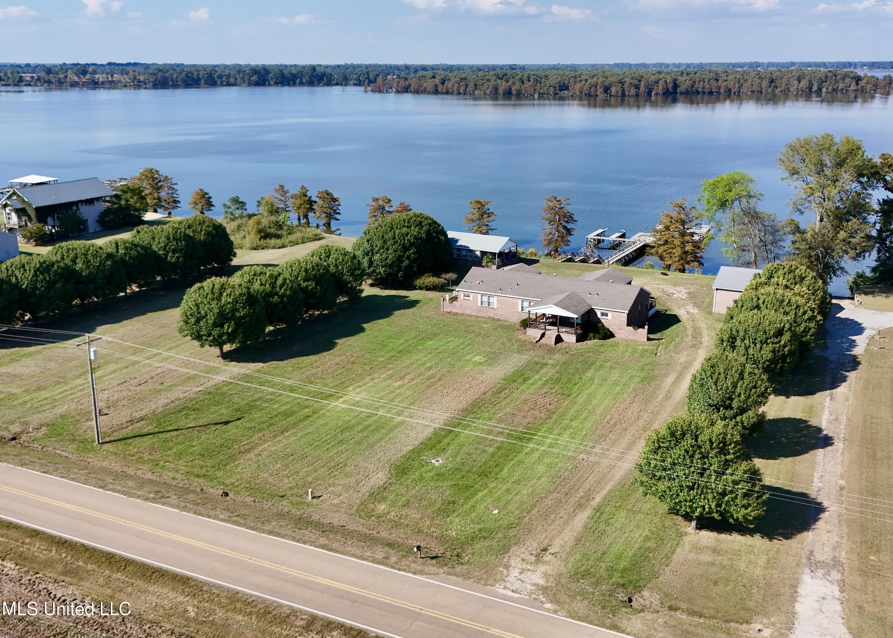 2138 Eagle Lake Shore Road Property Photo 48