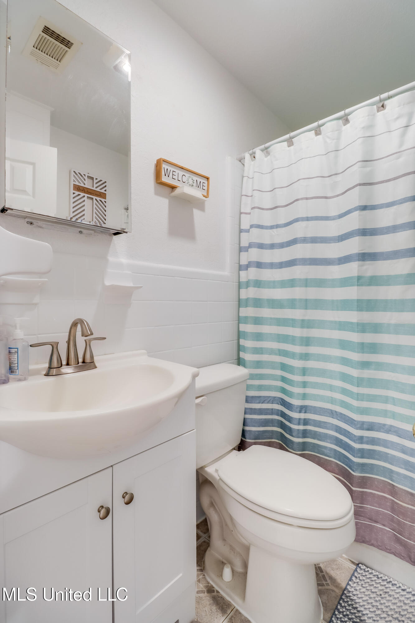 251 Santini Street Property Photo 13