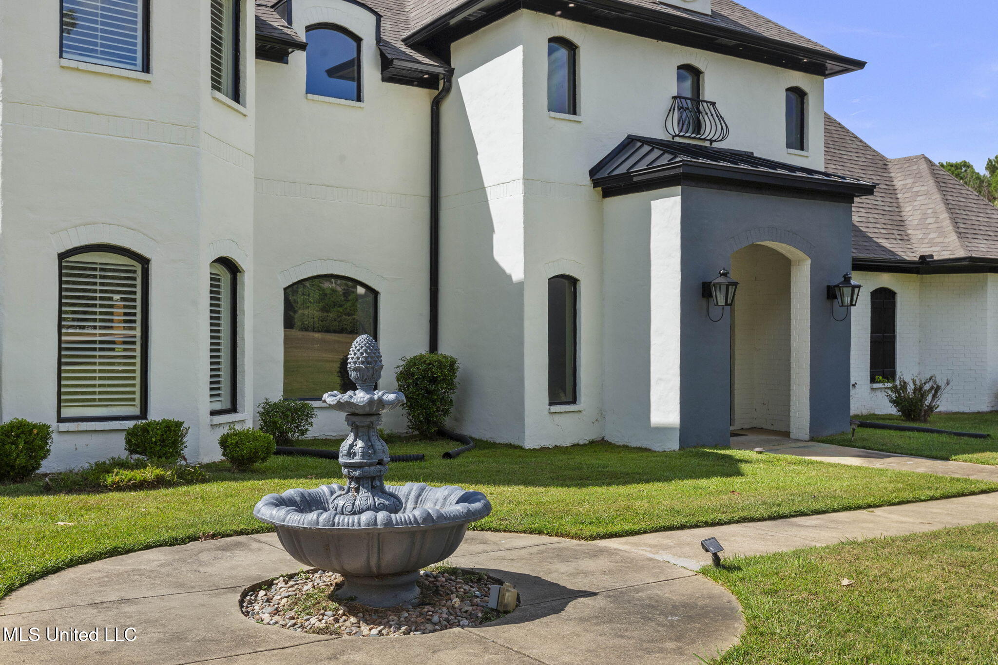 131 Lakeshire Parkway Property Photo 17