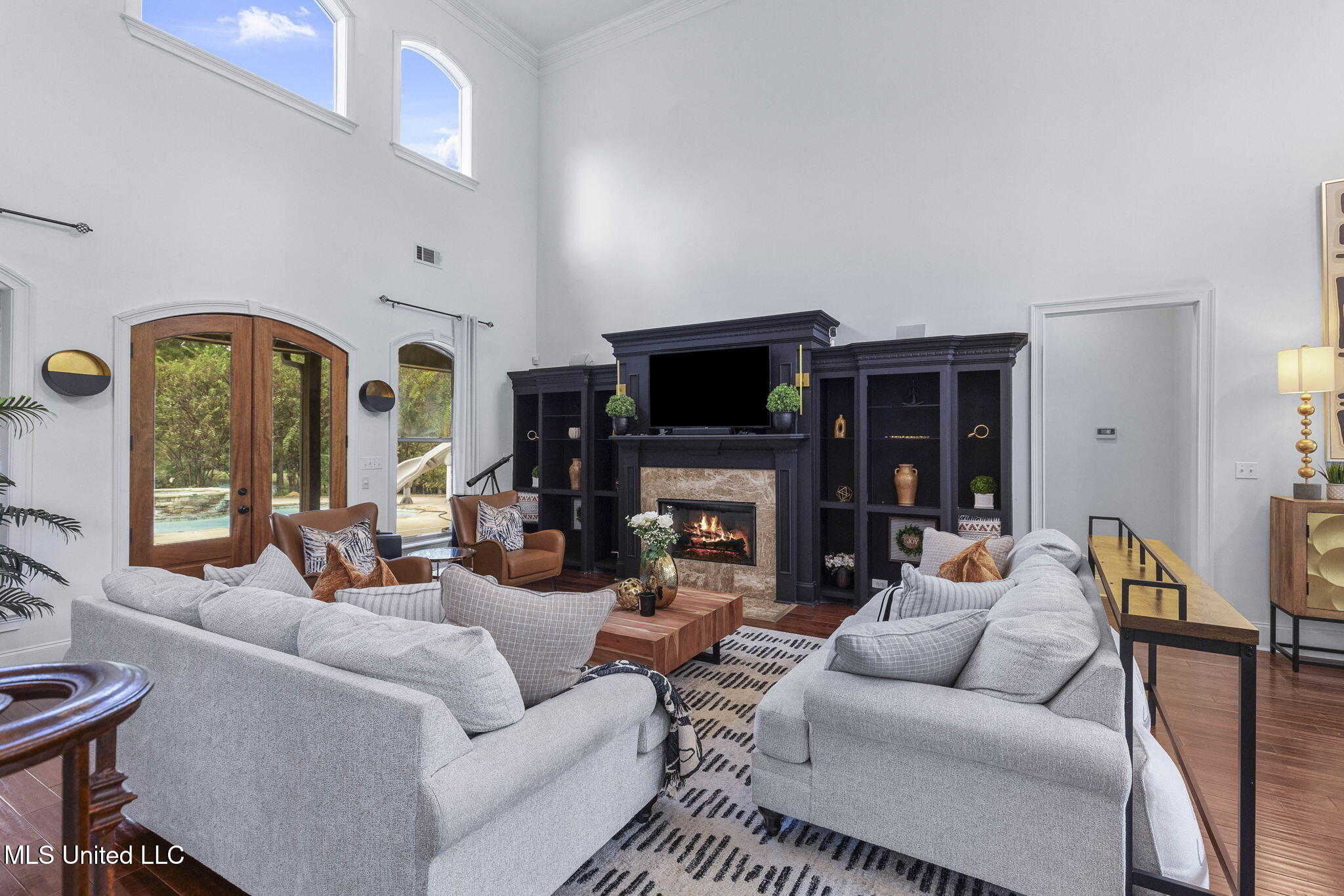 131 Lakeshire Parkway Property Photo 22