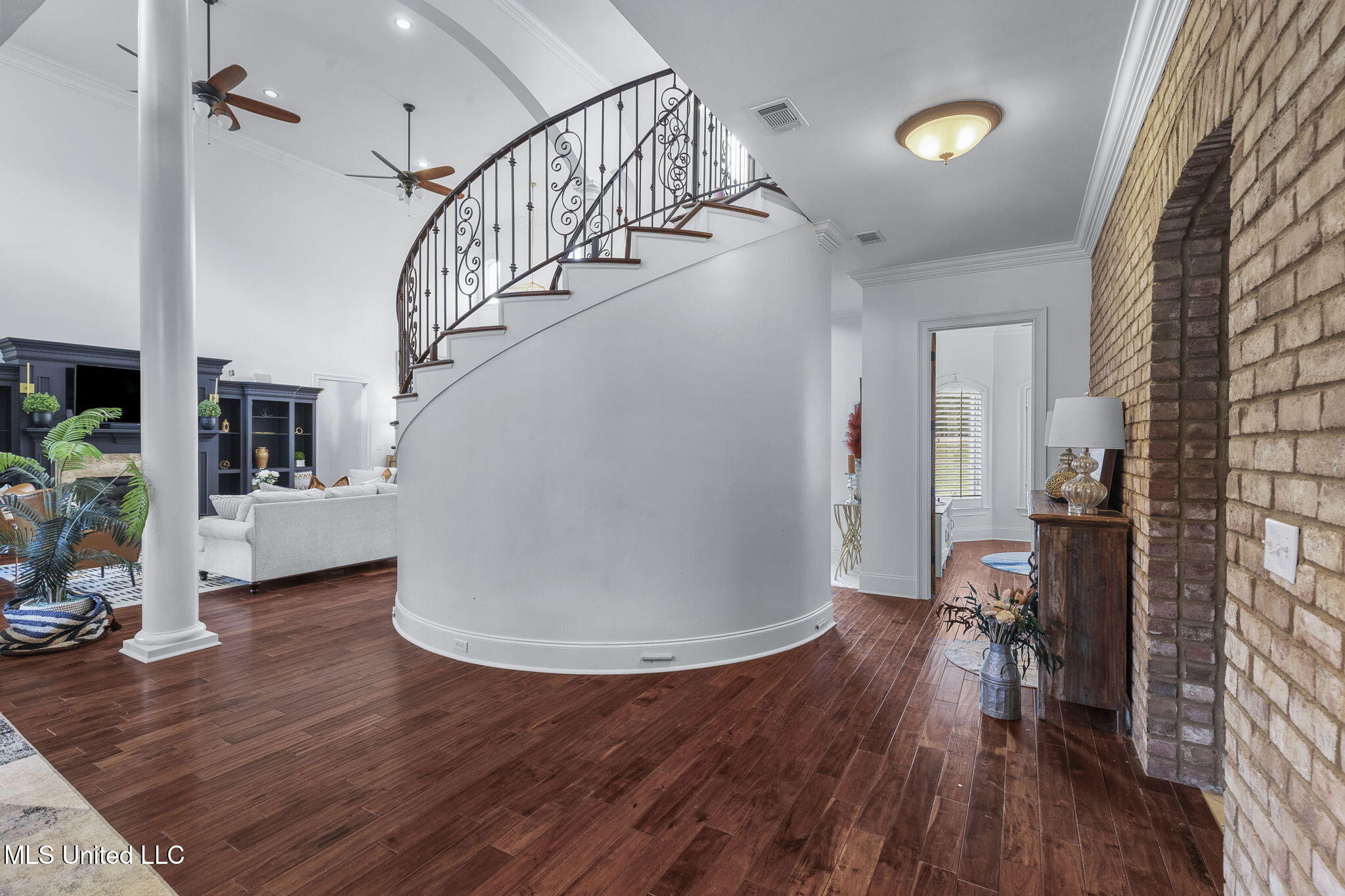 131 Lakeshire Parkway Property Photo 31