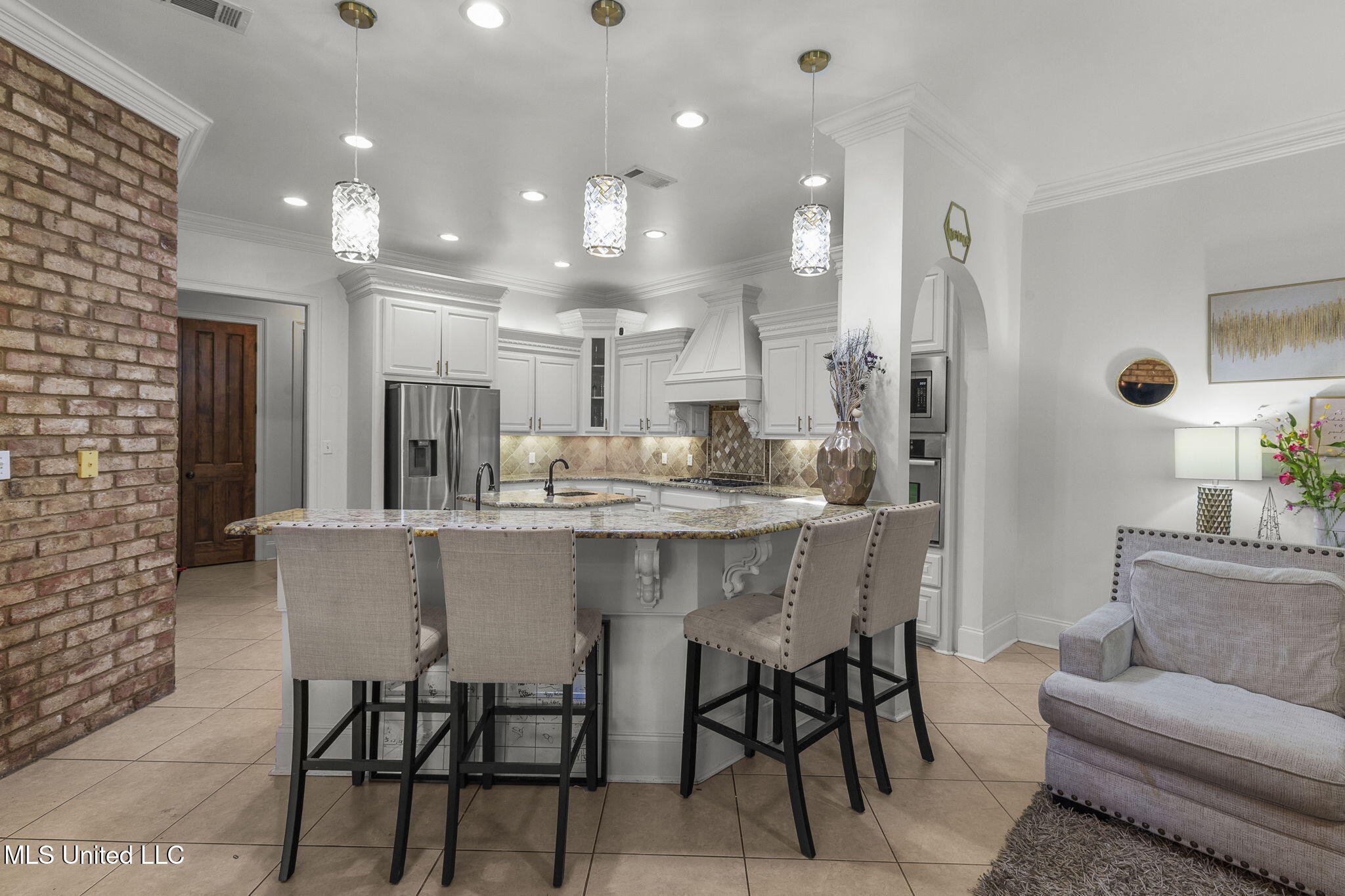 131 Lakeshire Parkway Property Photo 46