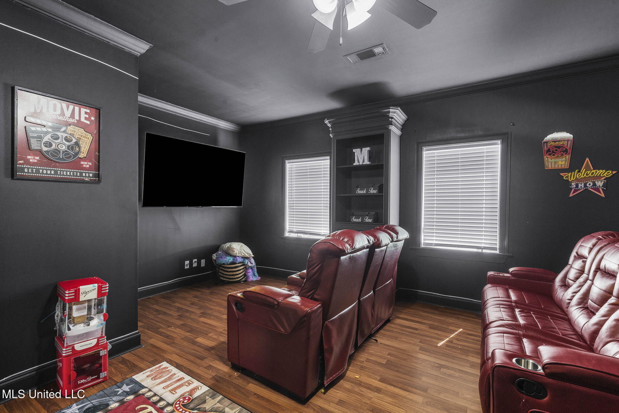 131 Lakeshire Parkway Property Photo 65