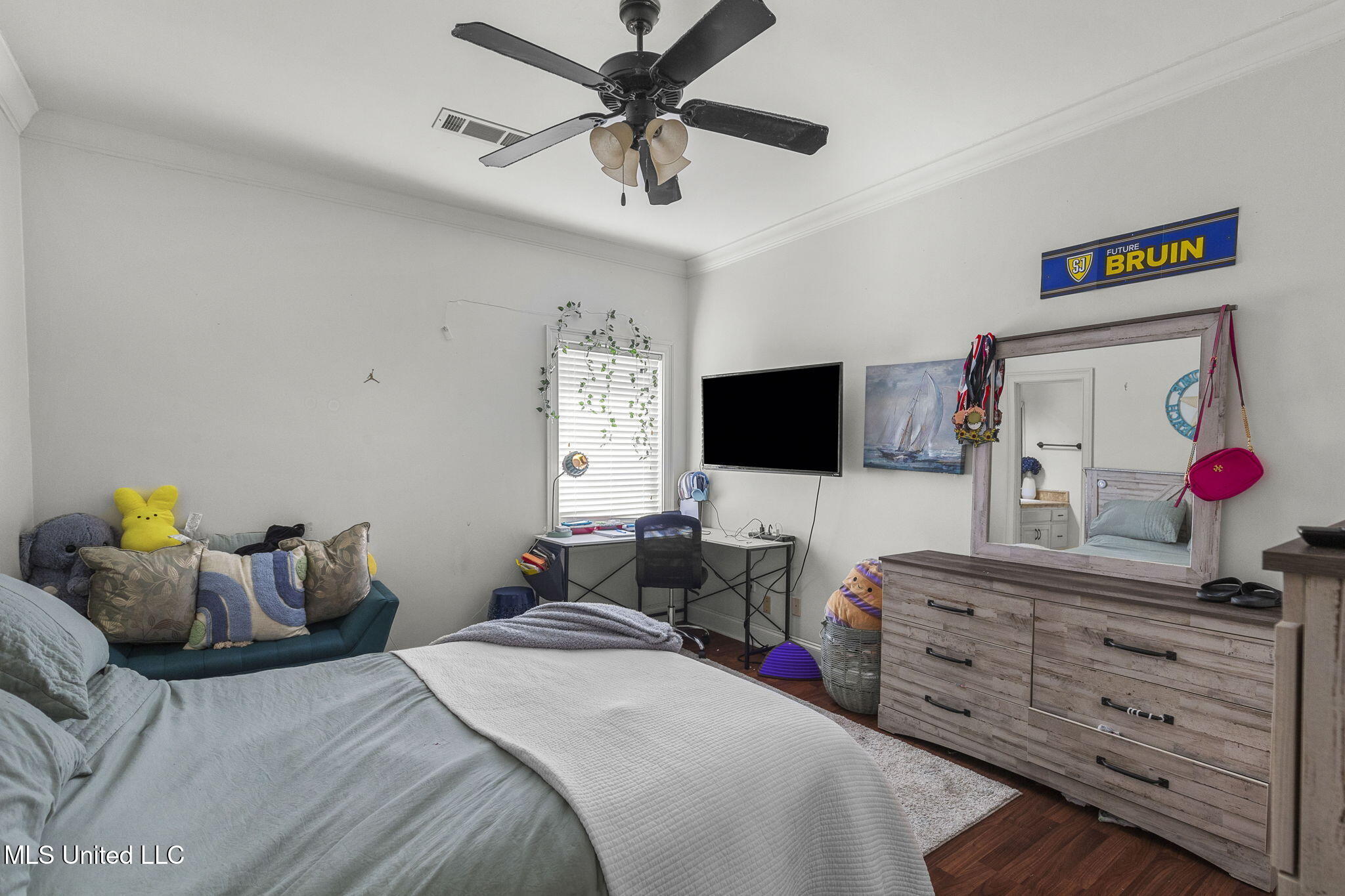 131 Lakeshire Parkway Property Photo 68