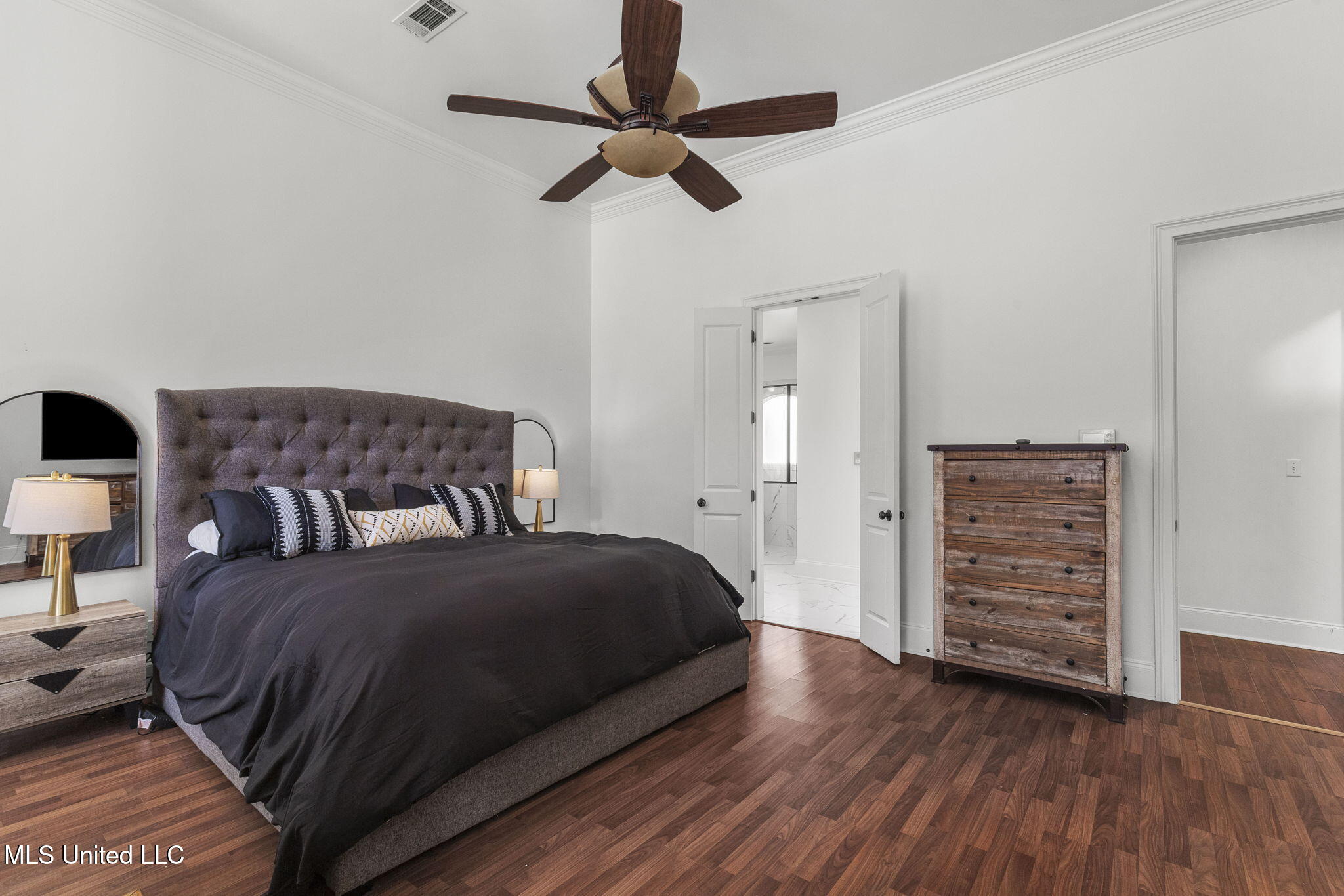 131 Lakeshire Parkway Property Photo 75