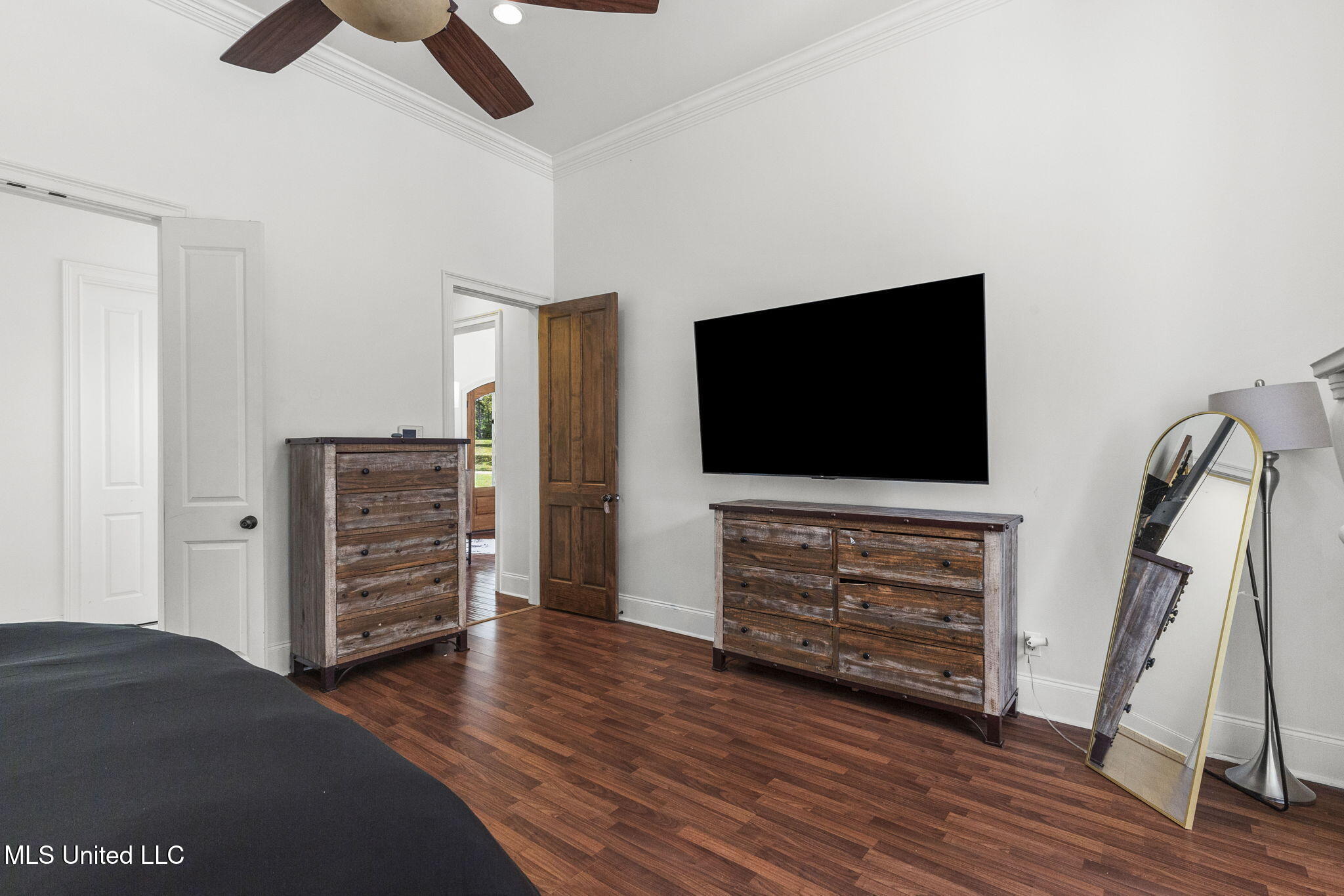 131 Lakeshire Parkway Property Photo 76