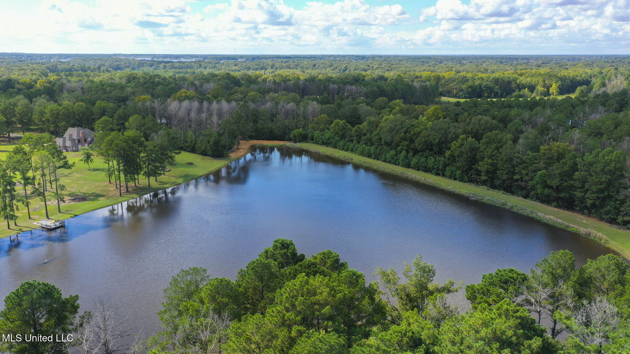 131 Lakeshire Parkway Property Photo 126