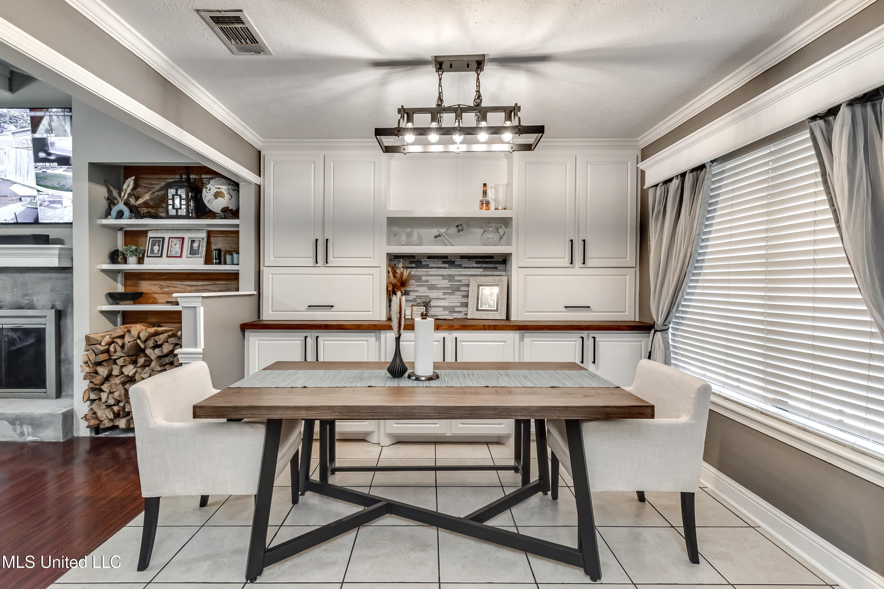 2720 N Sycamore Cove Property Photo 11