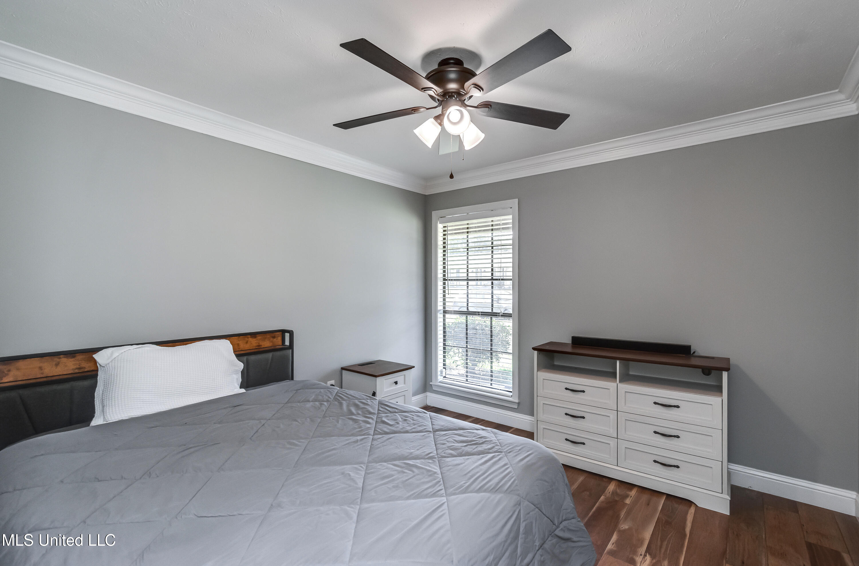 2720 N Sycamore Cove Property Photo 20