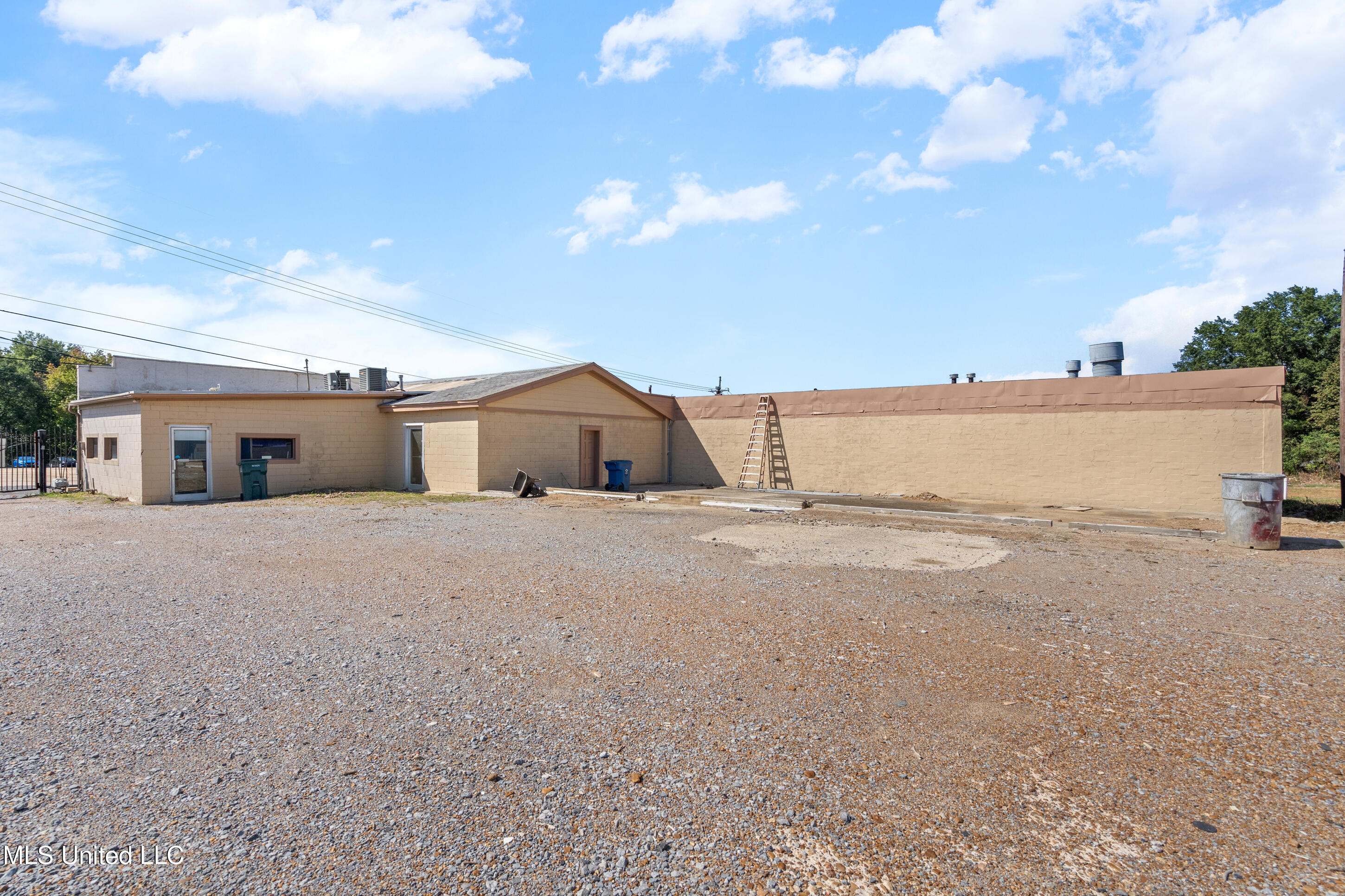 8432&8438 Highway 51 N Property Photo 17