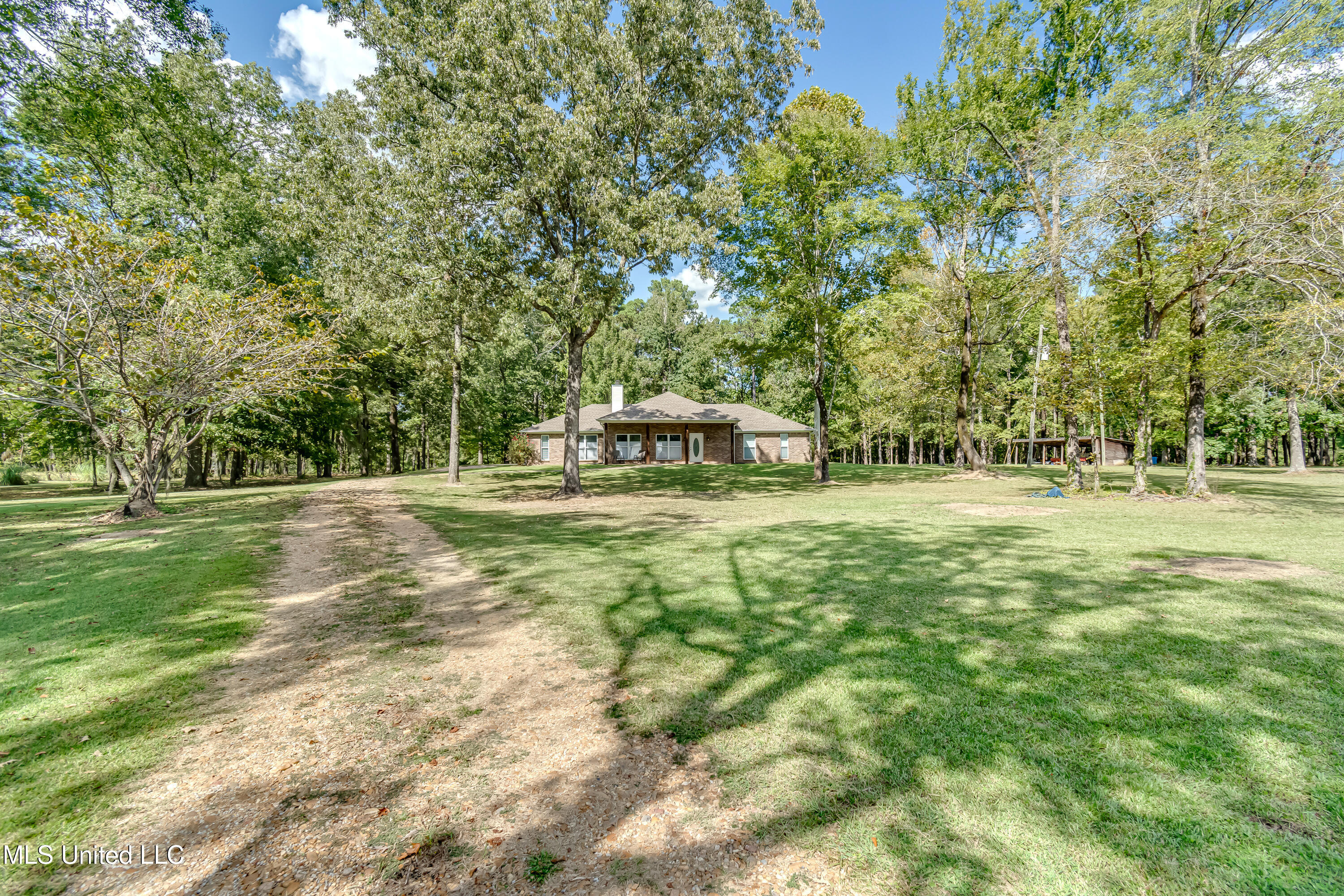 418 Barksdale Road Property Photo 5