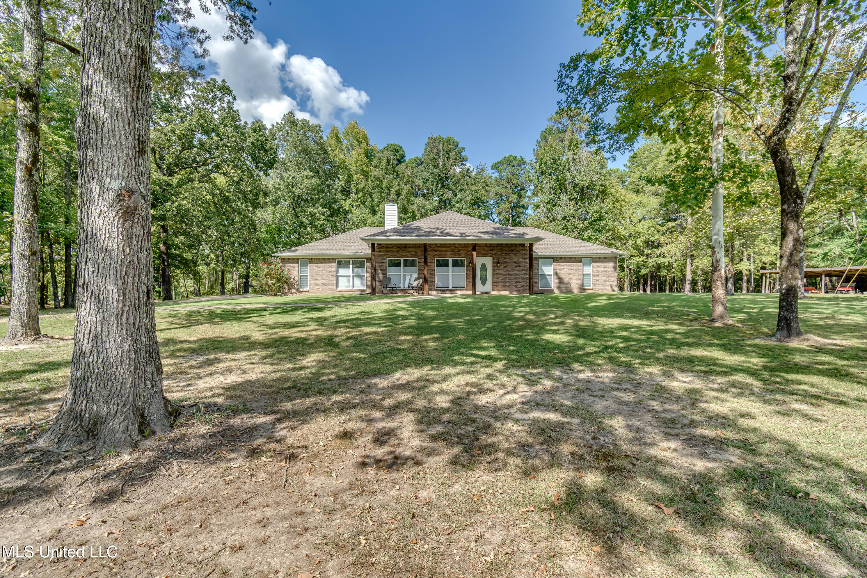 418 Barksdale Road Property Photo 6