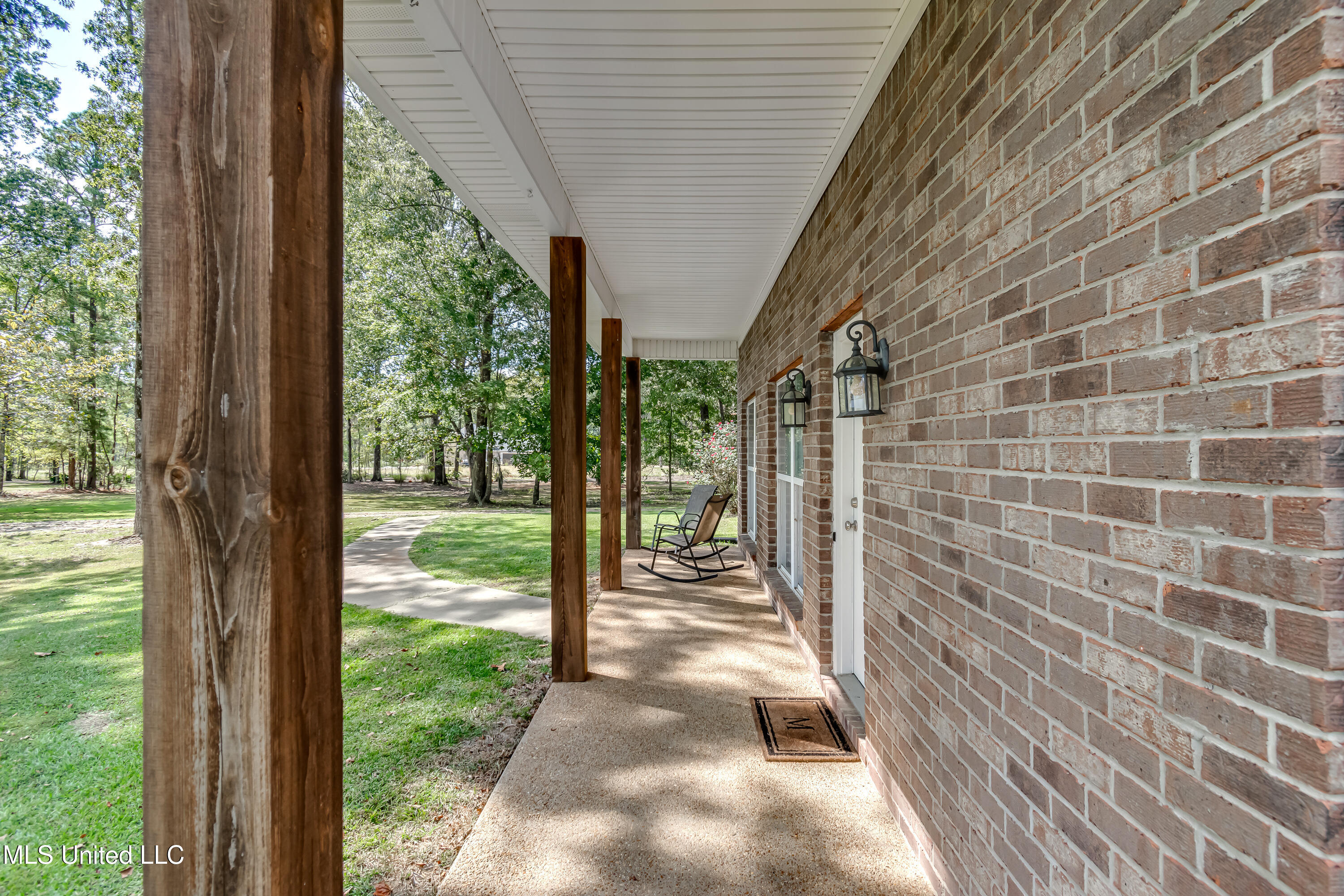 418 Barksdale Road Property Photo 8