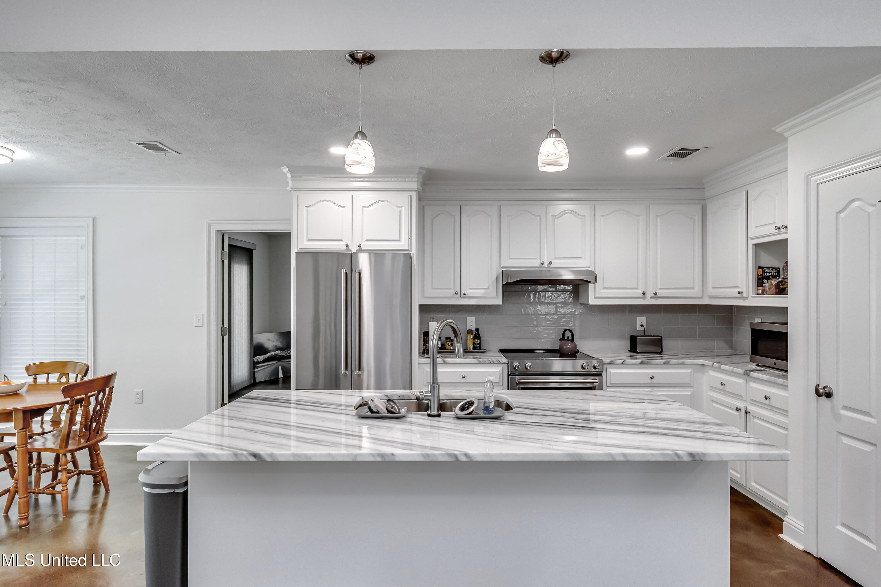 418 Barksdale Road Property Photo 15