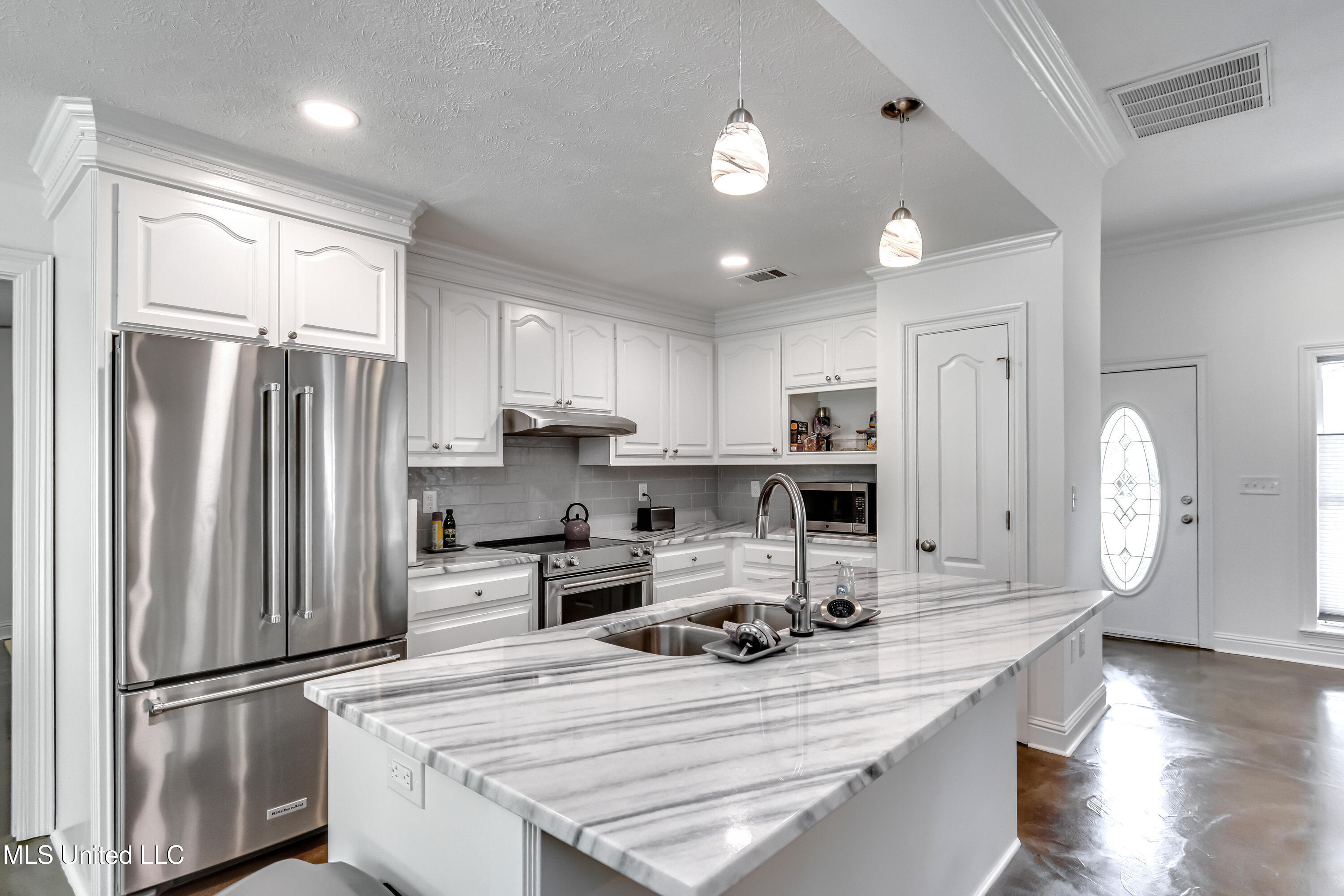 418 Barksdale Road Property Photo 16