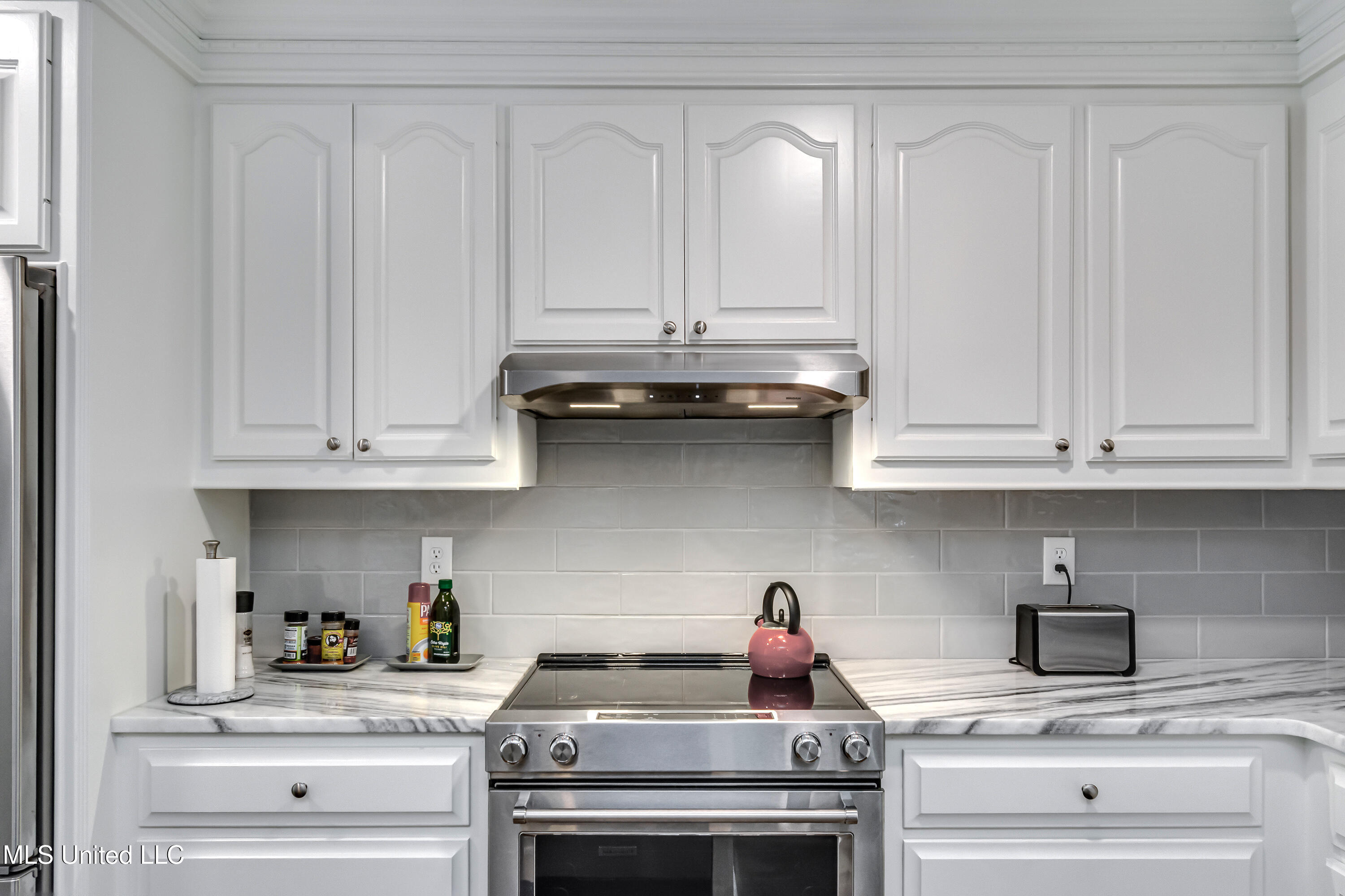 418 Barksdale Road Property Photo 18