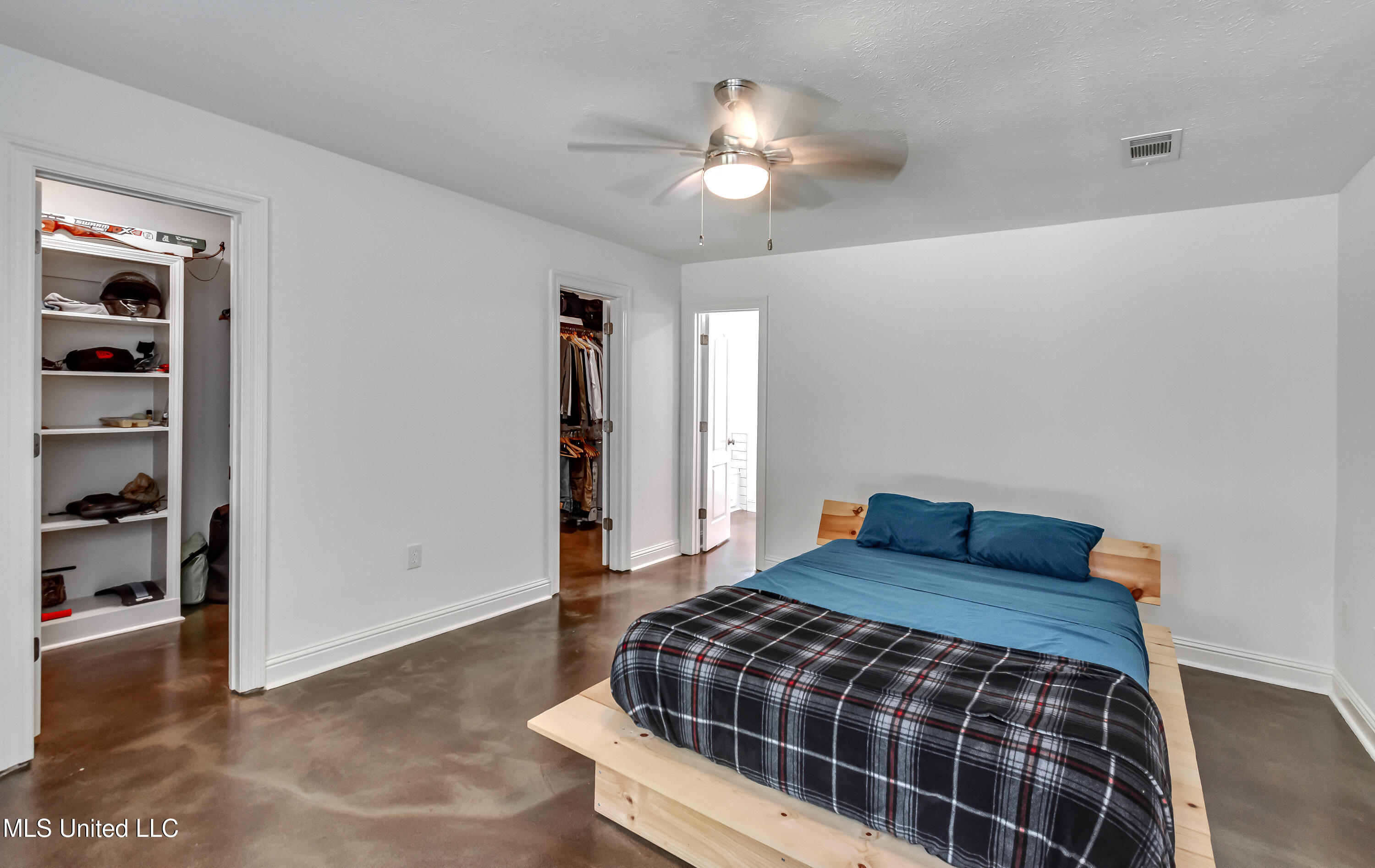 418 Barksdale Road Property Photo 37