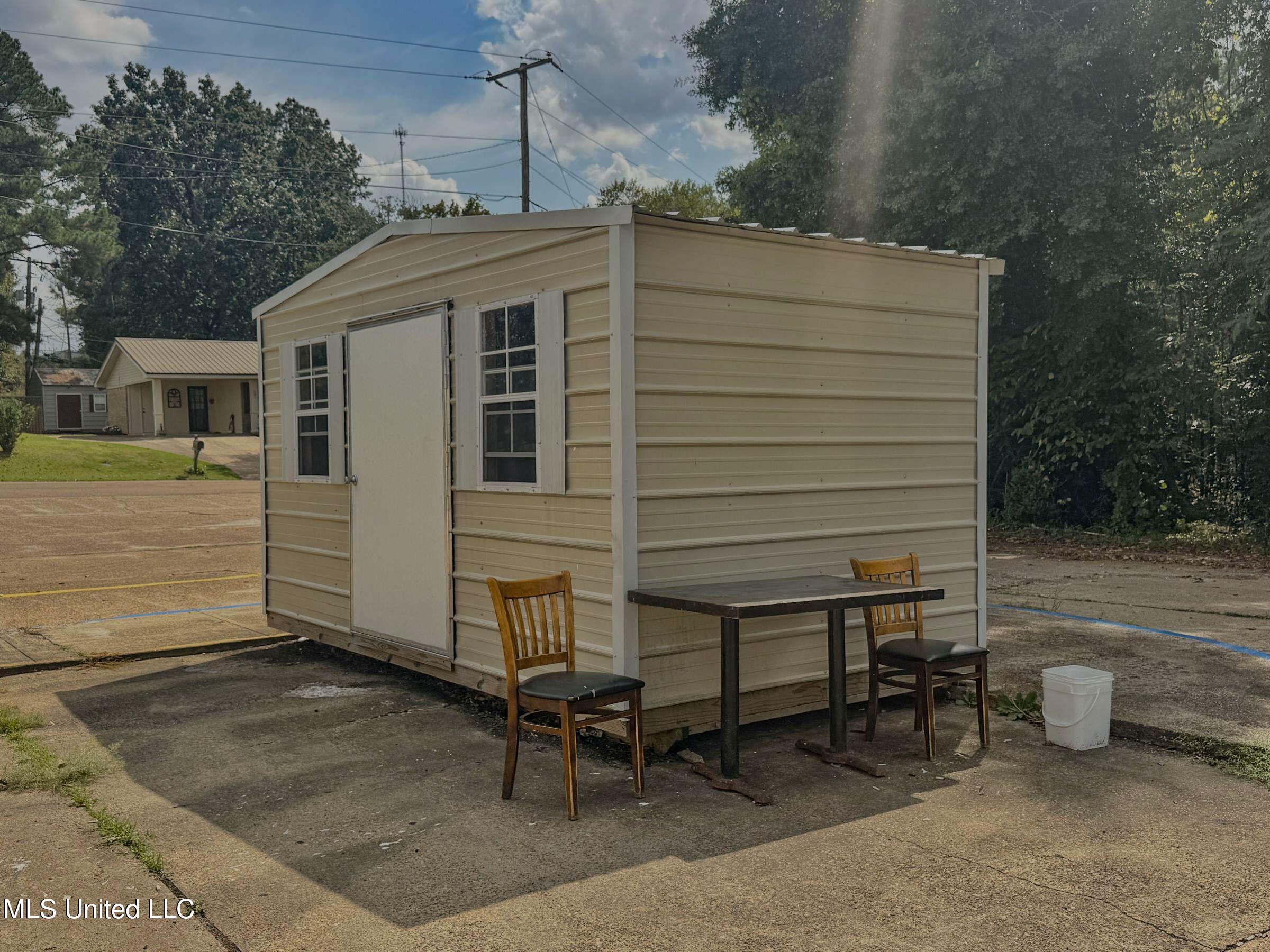 1331 Sunset Drive Property Photo 44