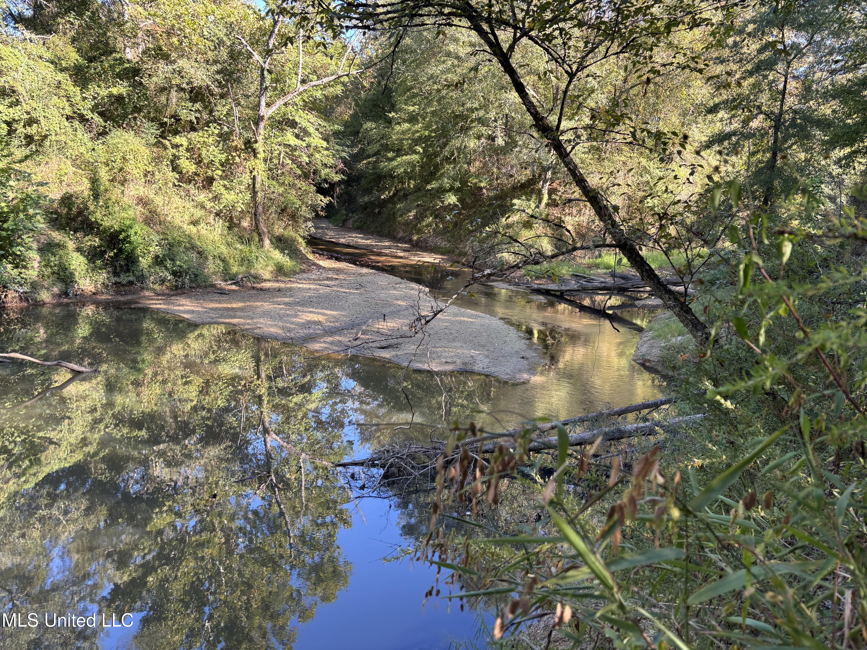 000 Ms-9 Property Photo 6