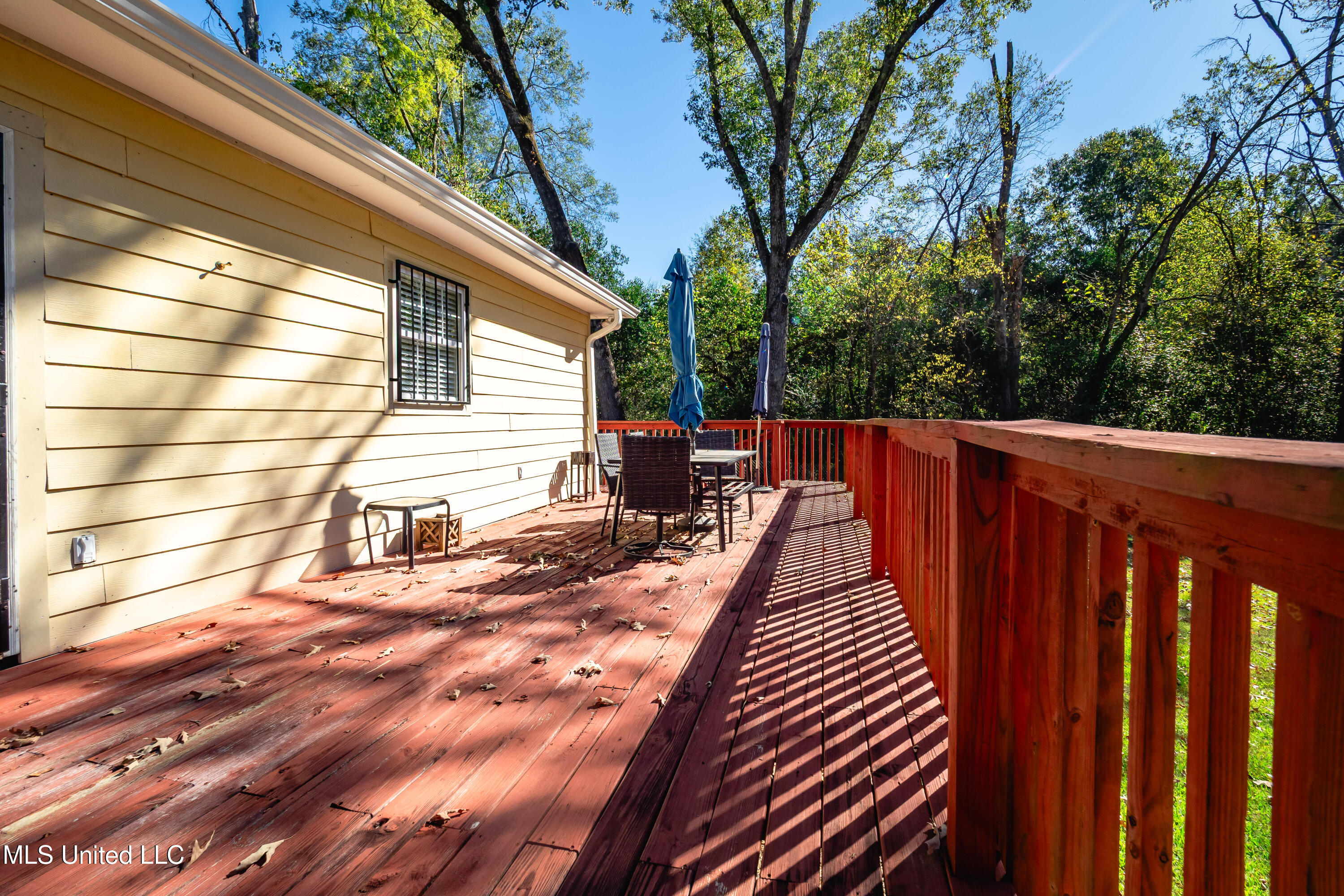 511 Mccluer Road Property Photo 4