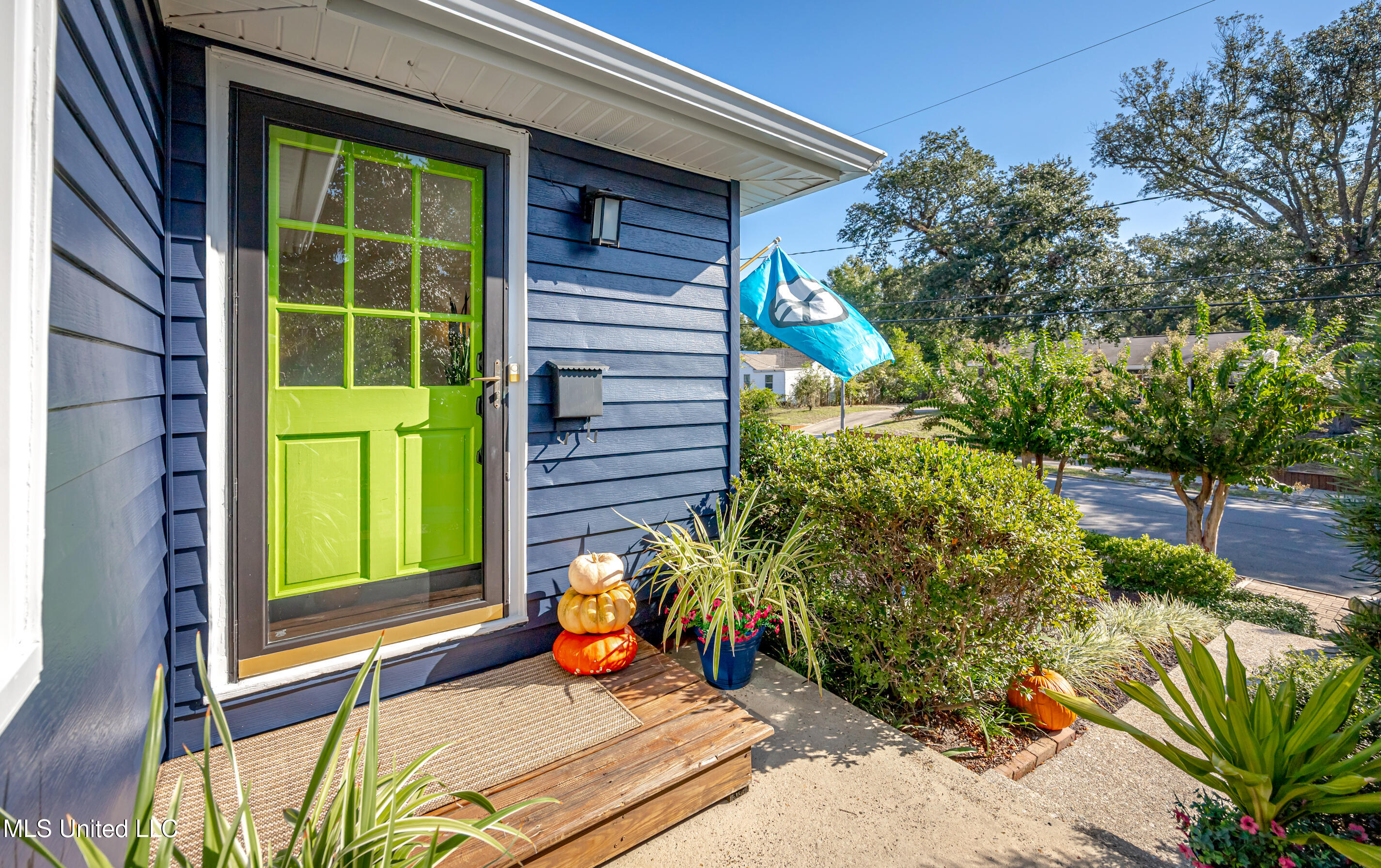 171 Miramar Avenue Property Photo 18