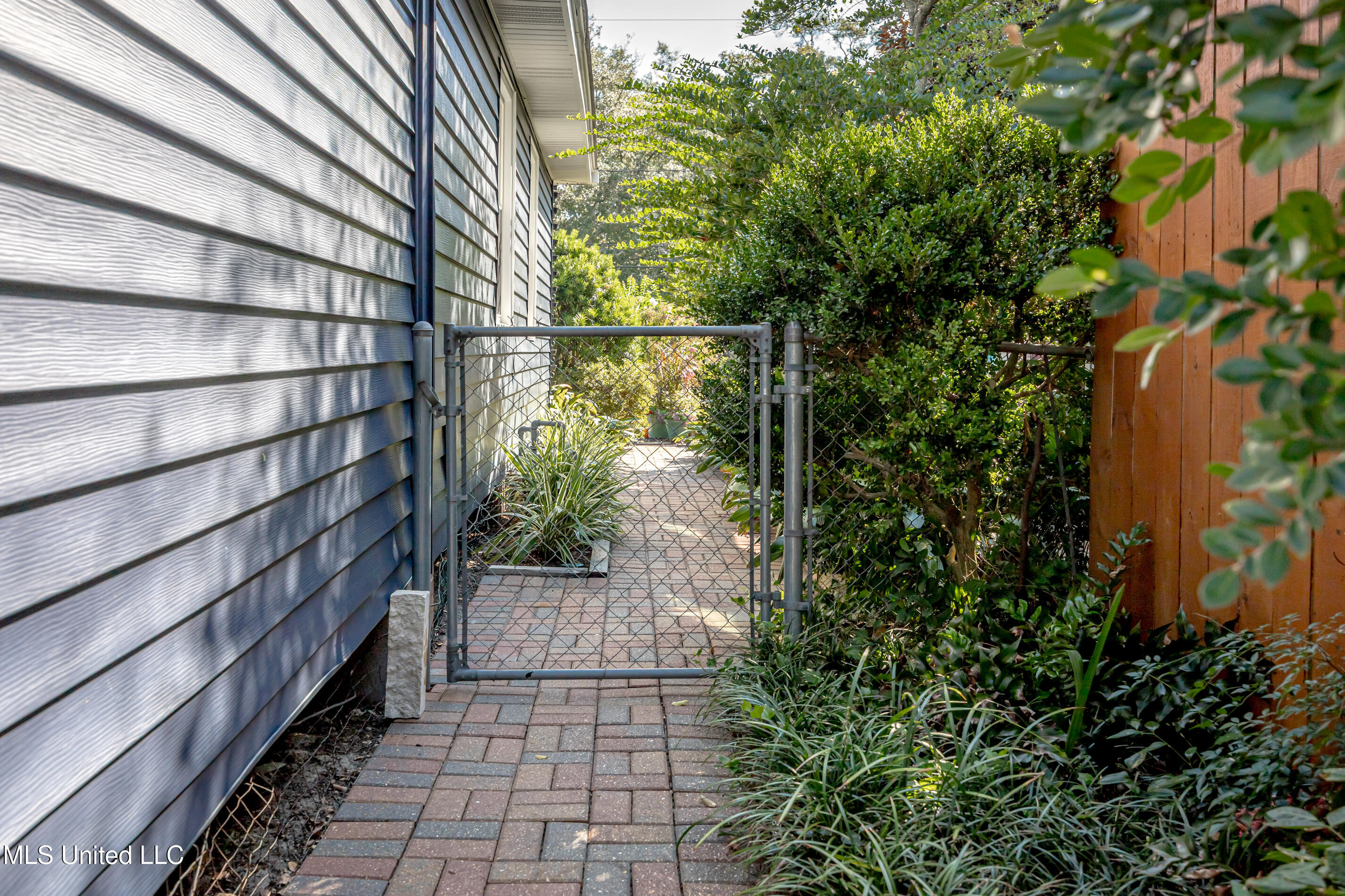 171 Miramar Avenue Property Photo 89