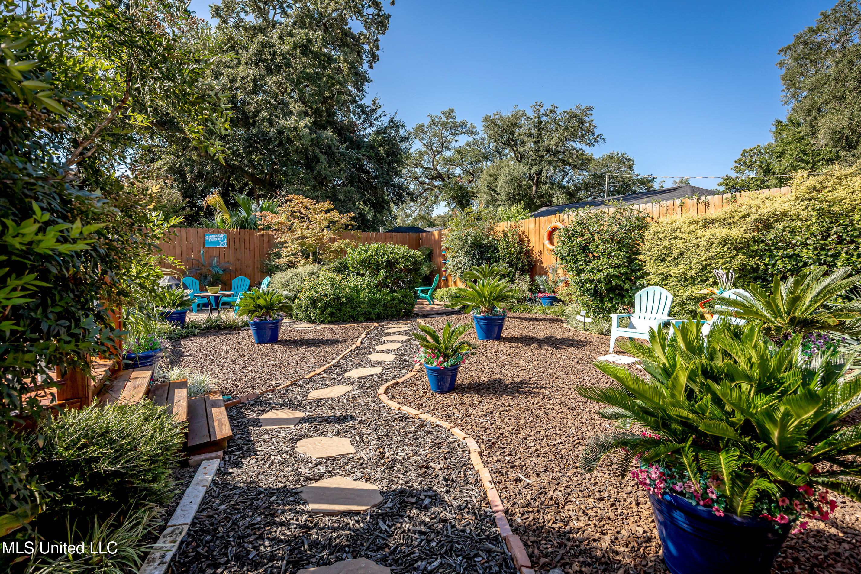 171 Miramar Avenue Property Photo 98