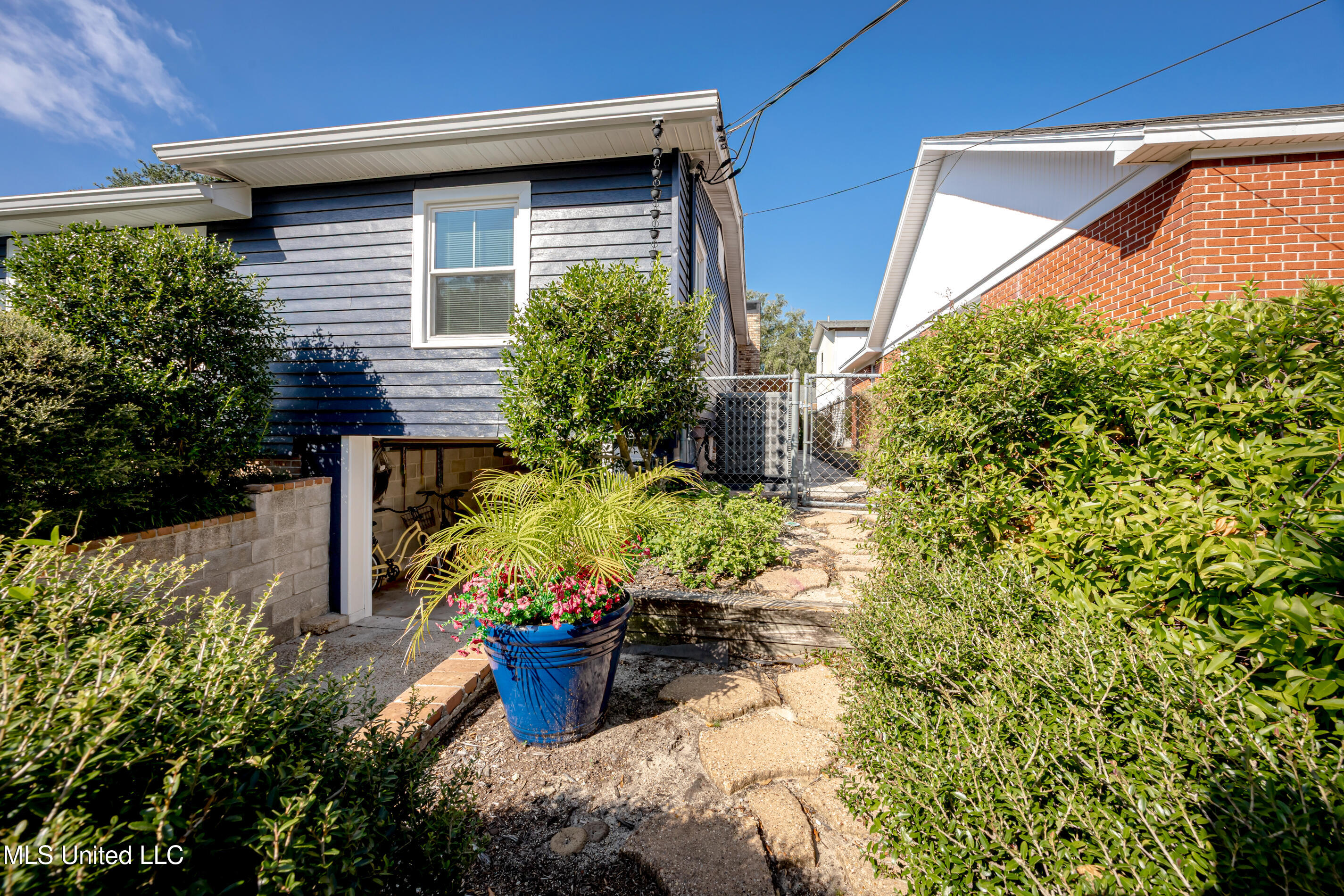 171 Miramar Avenue Property Photo 108