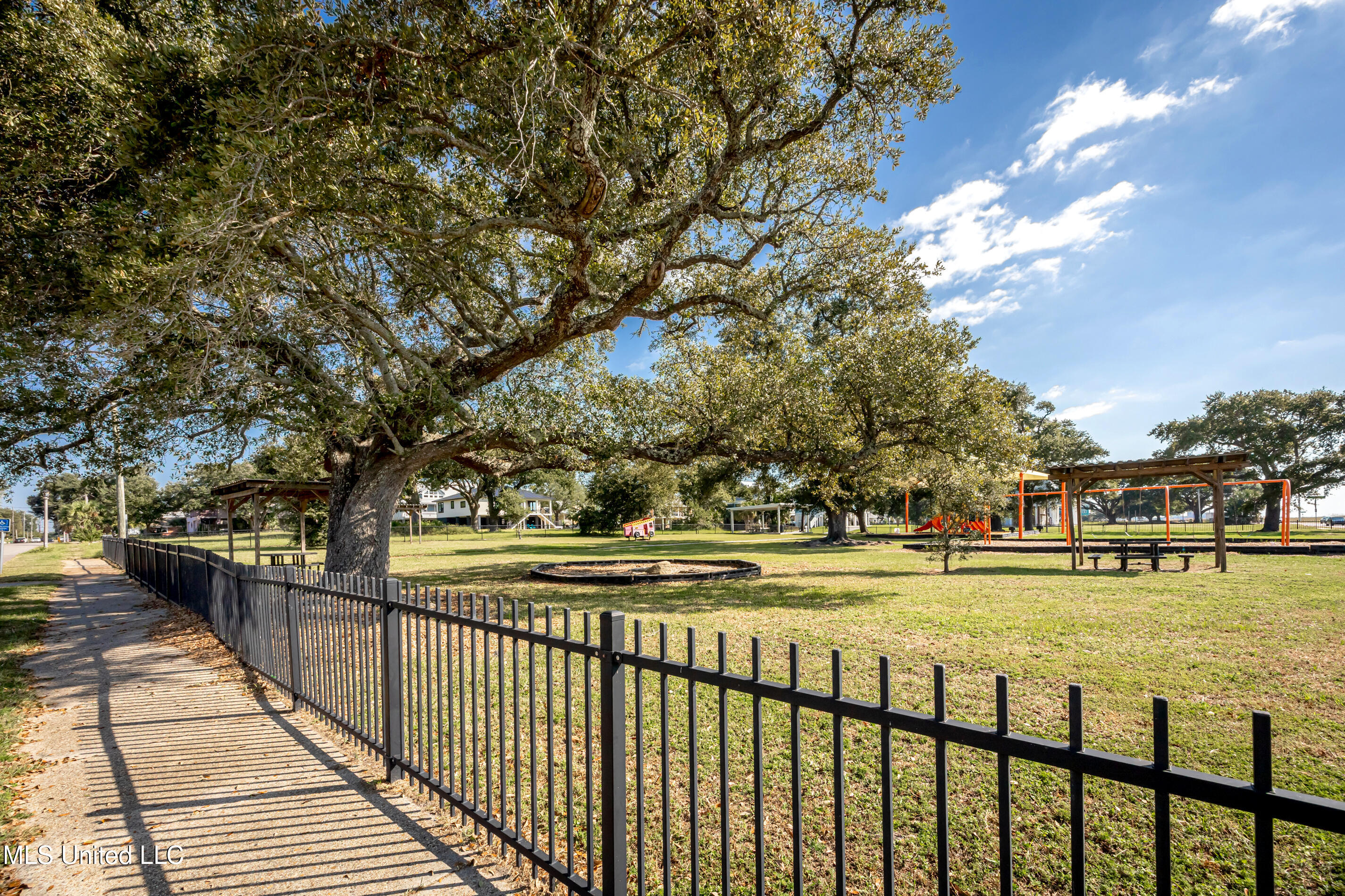 171 Miramar Avenue Property Photo 112