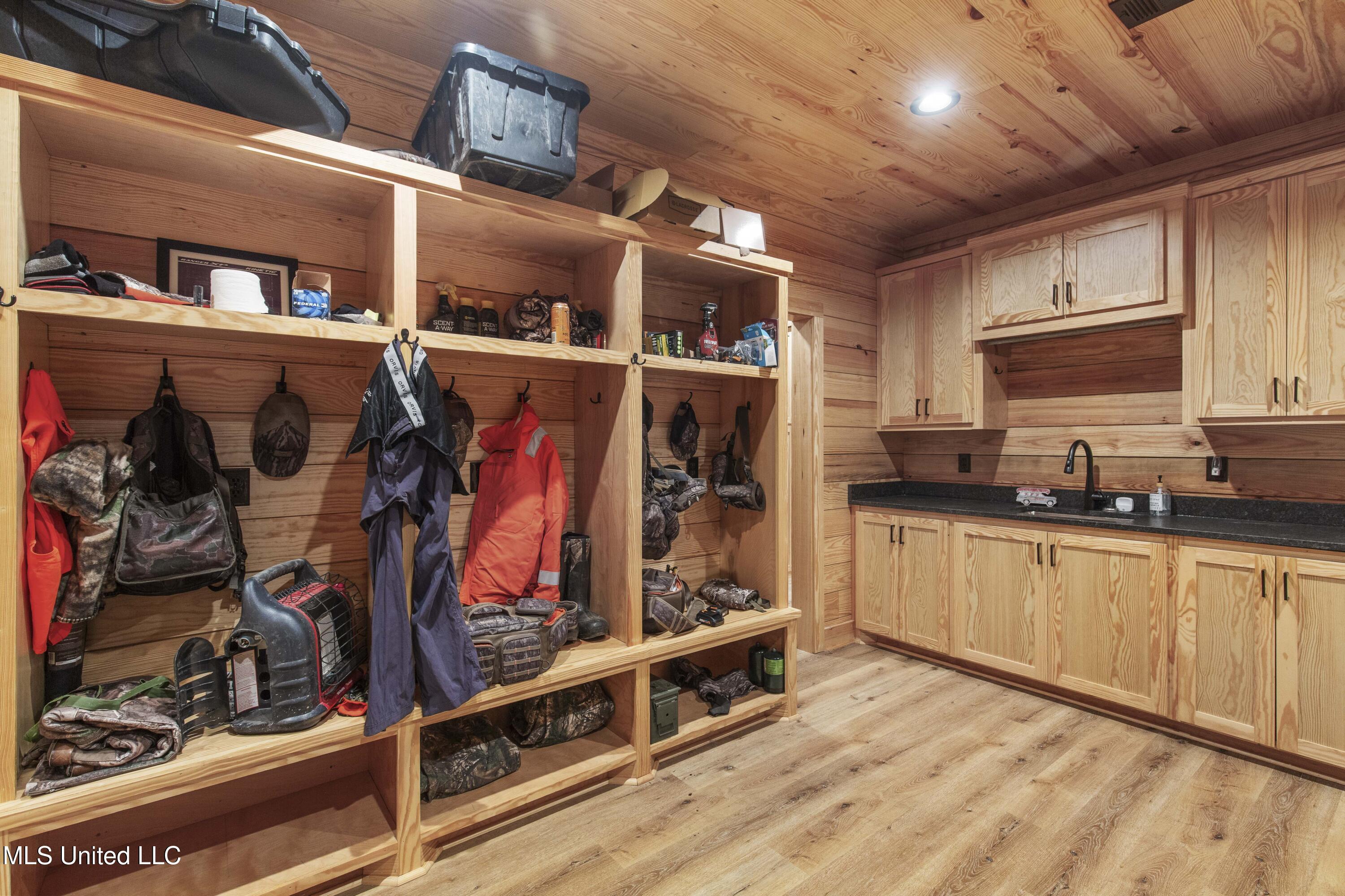 2233 Holloman Road Property Photo 22