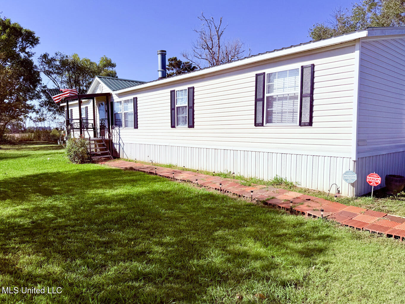 235 Delta City Road Property Photo 7