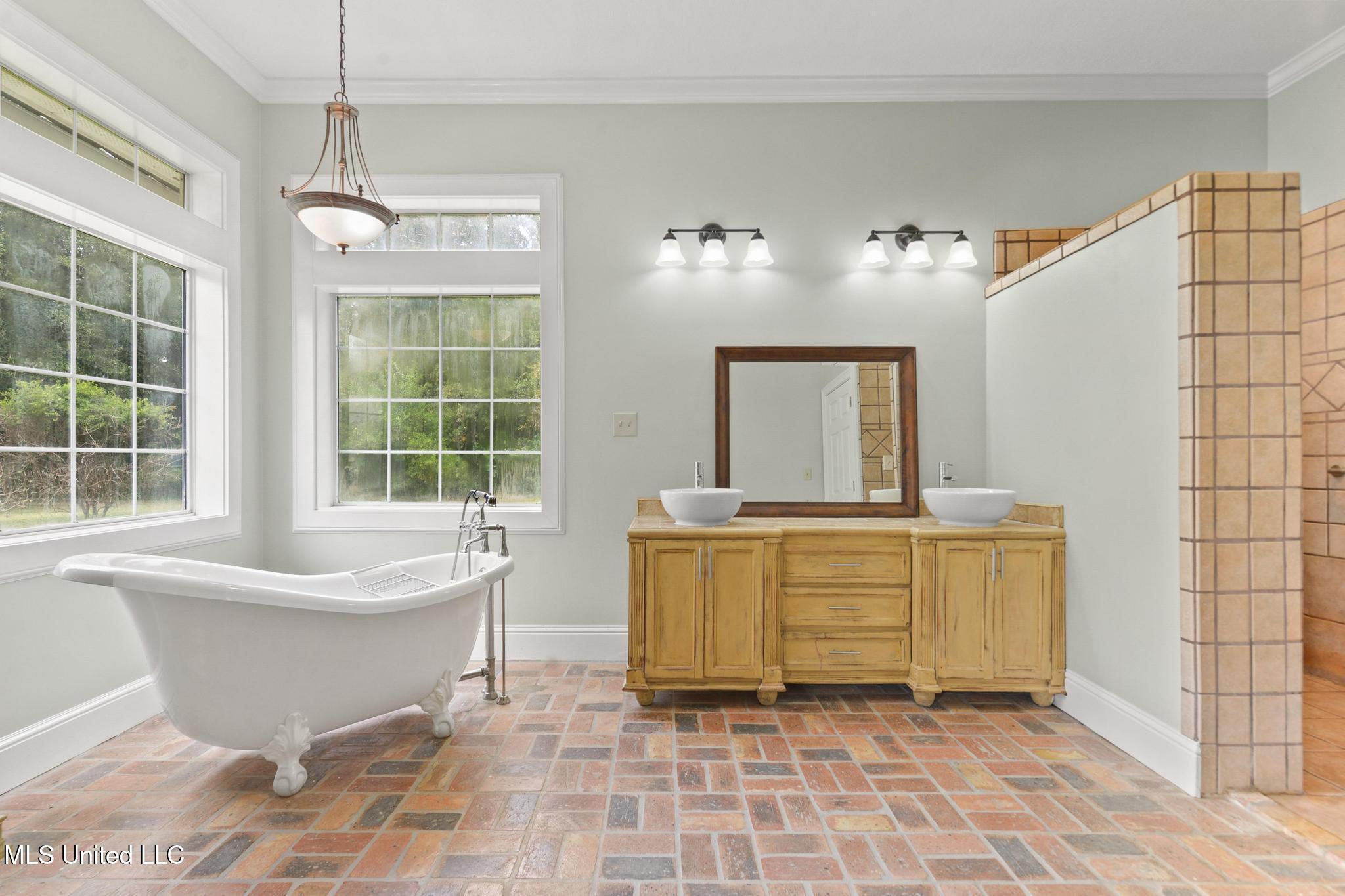 26240 Eddy Road Property Photo 19