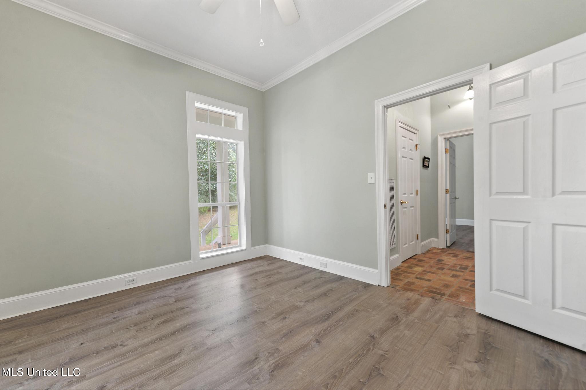 26240 Eddy Road Property Photo 23