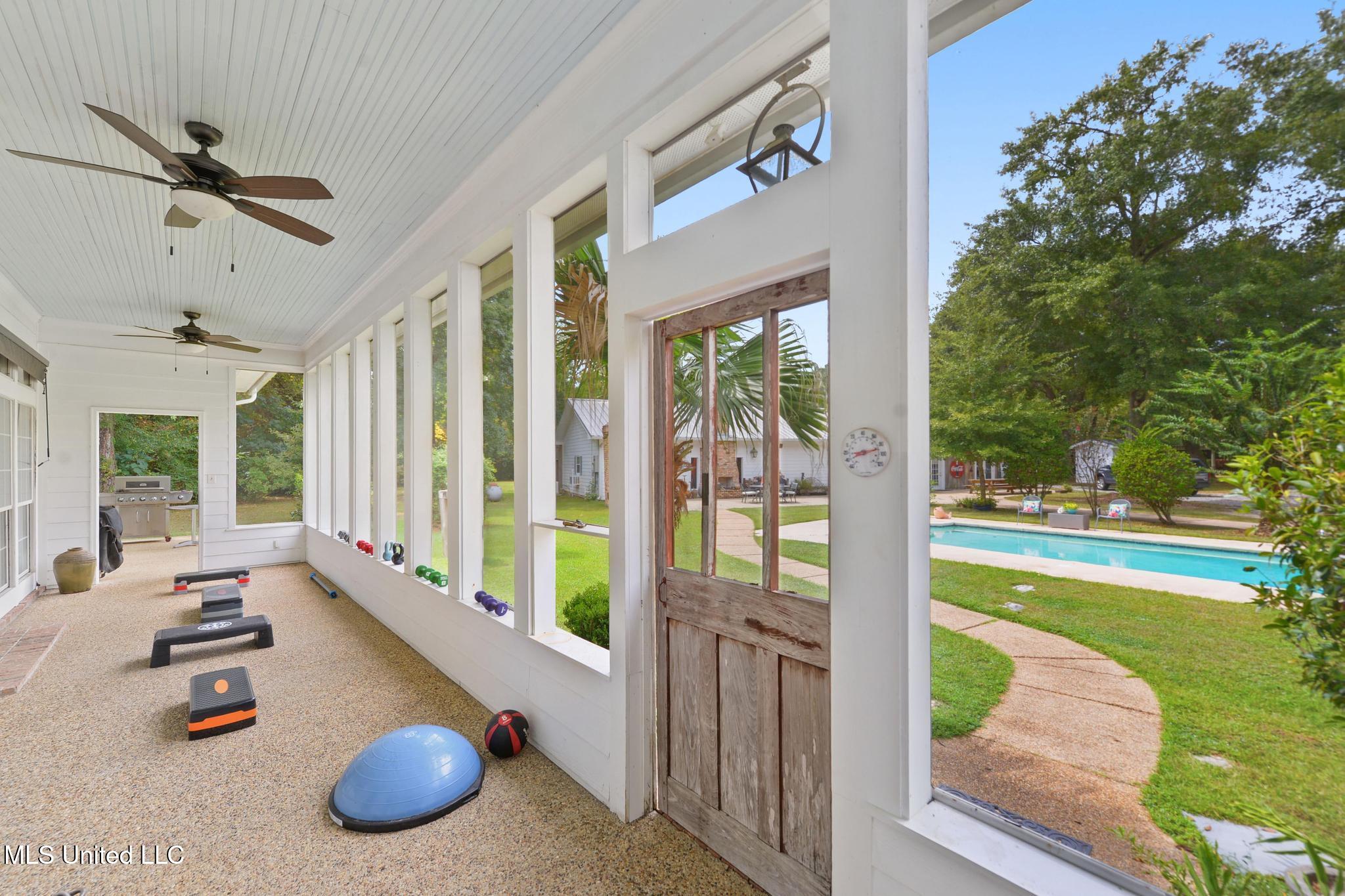 26240 Eddy Road Property Photo 28