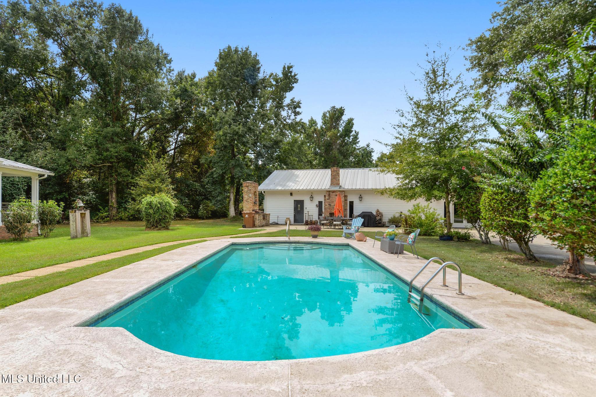 26240 Eddy Road Property Photo 30