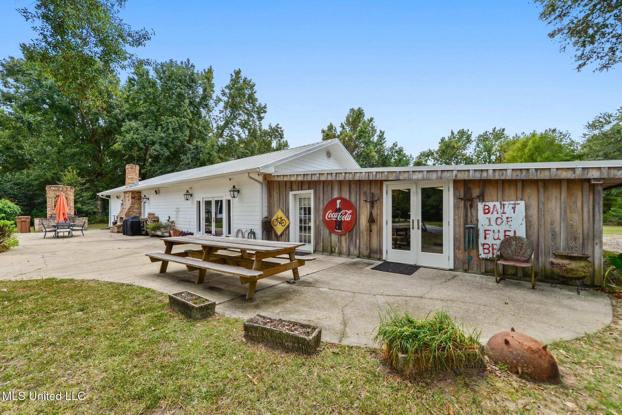 26240 Eddy Road Property Photo 35