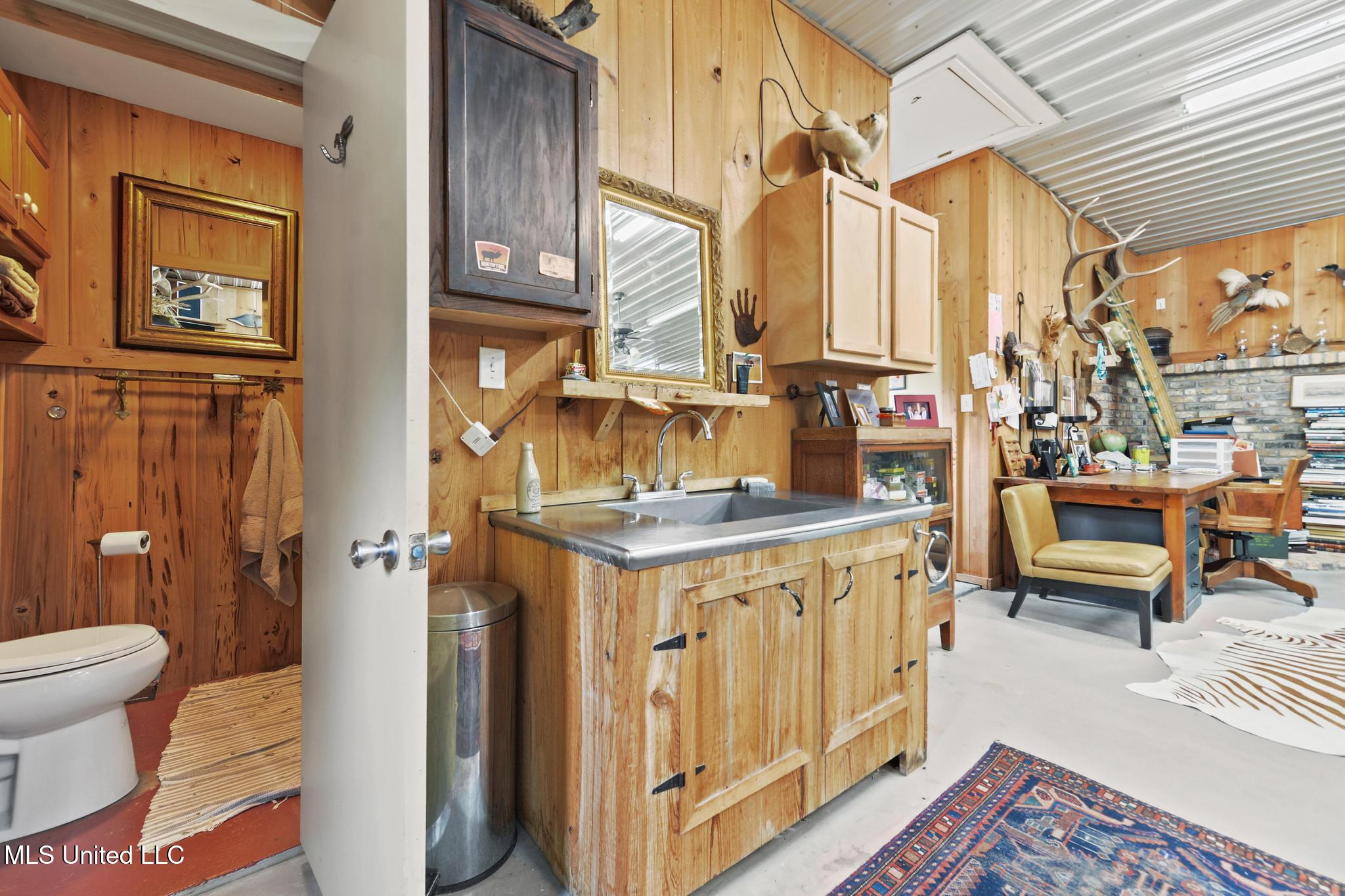 26240 Eddy Road Property Photo 40