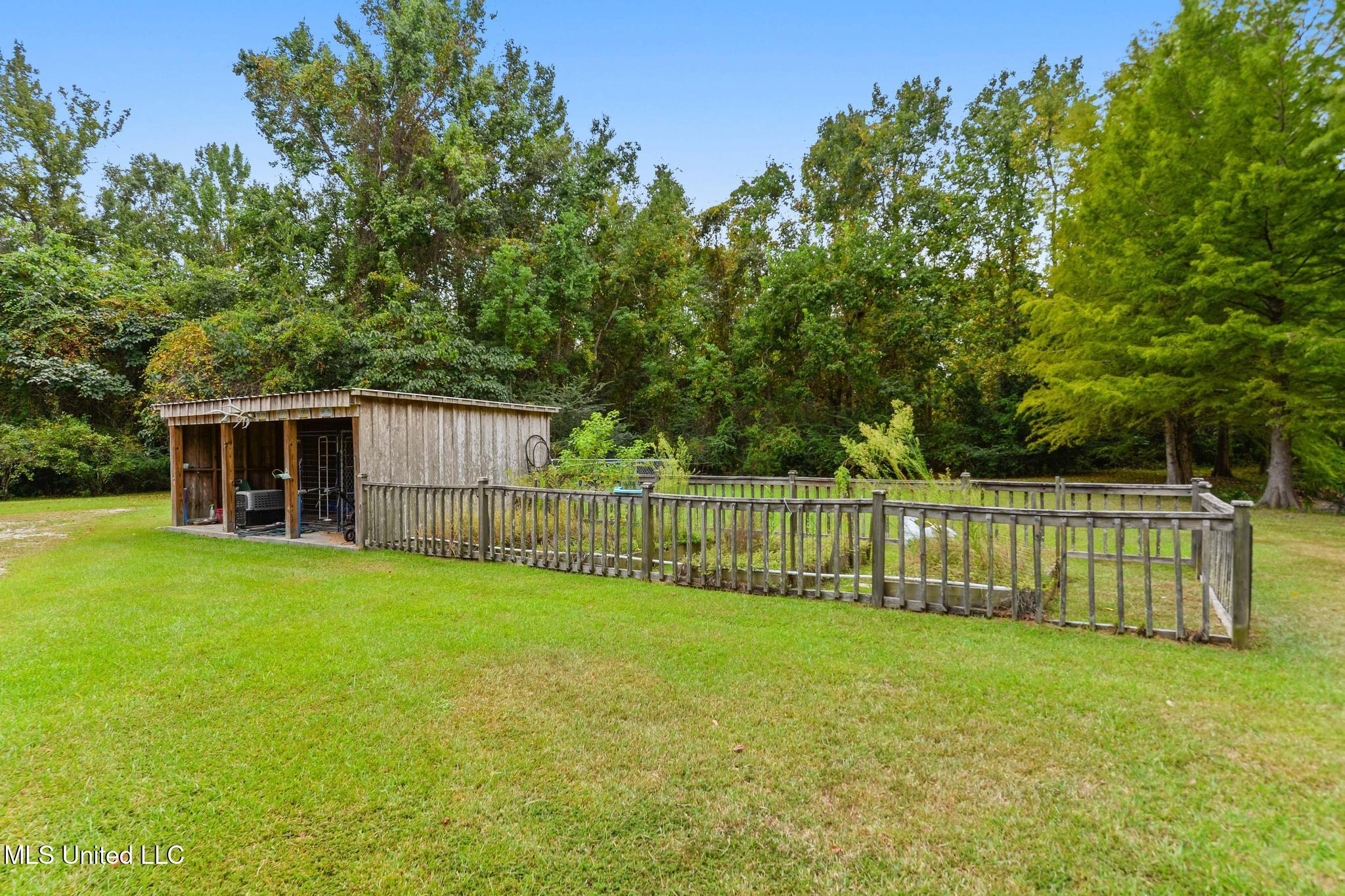 26240 Eddy Road Property Photo 49