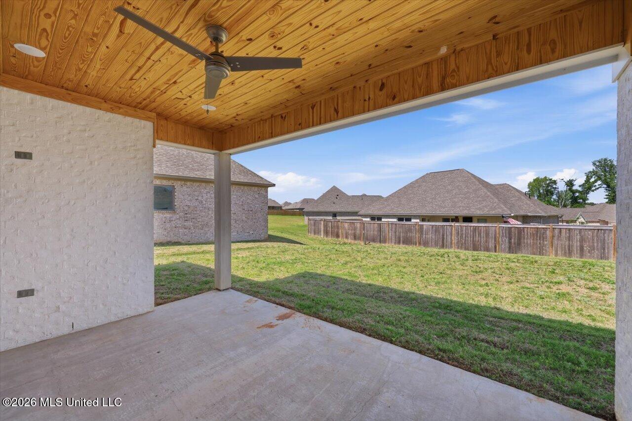 111 Willow Way Property Photo 31